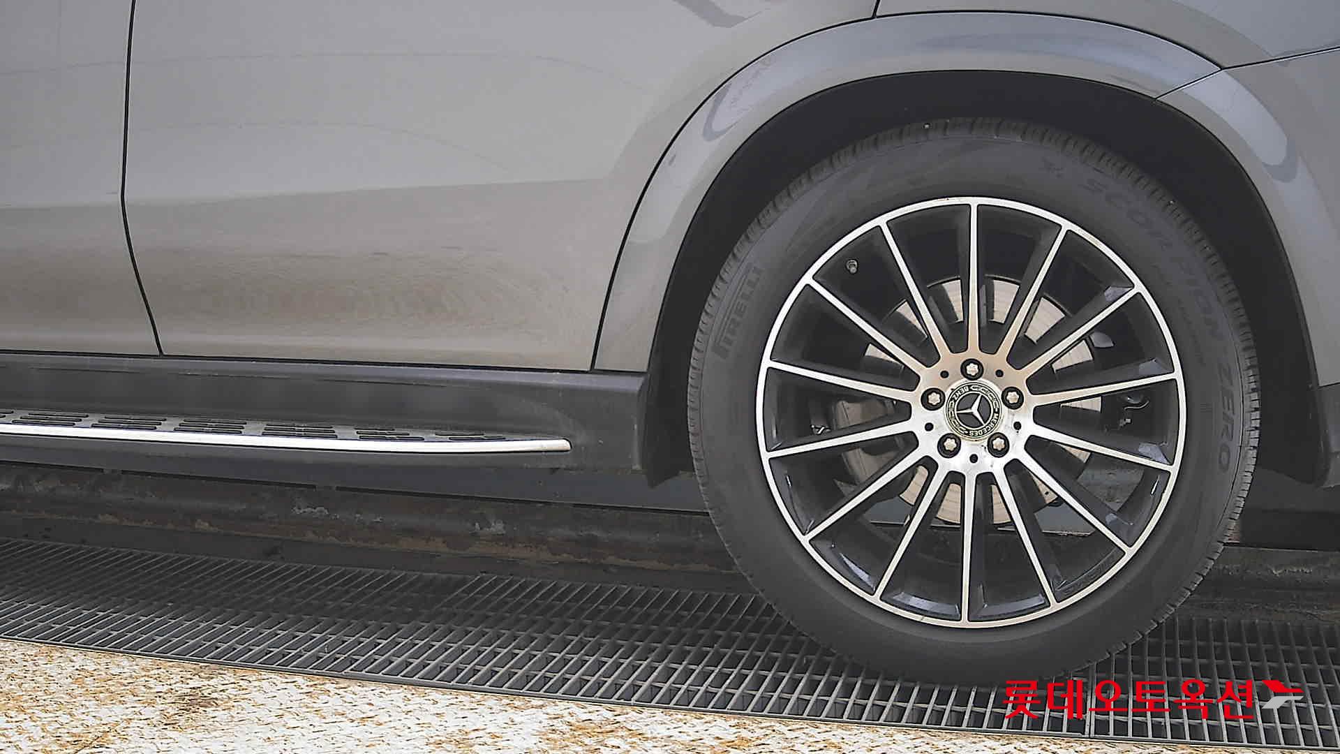 2022 - Mercedes-Benz GLE 400D