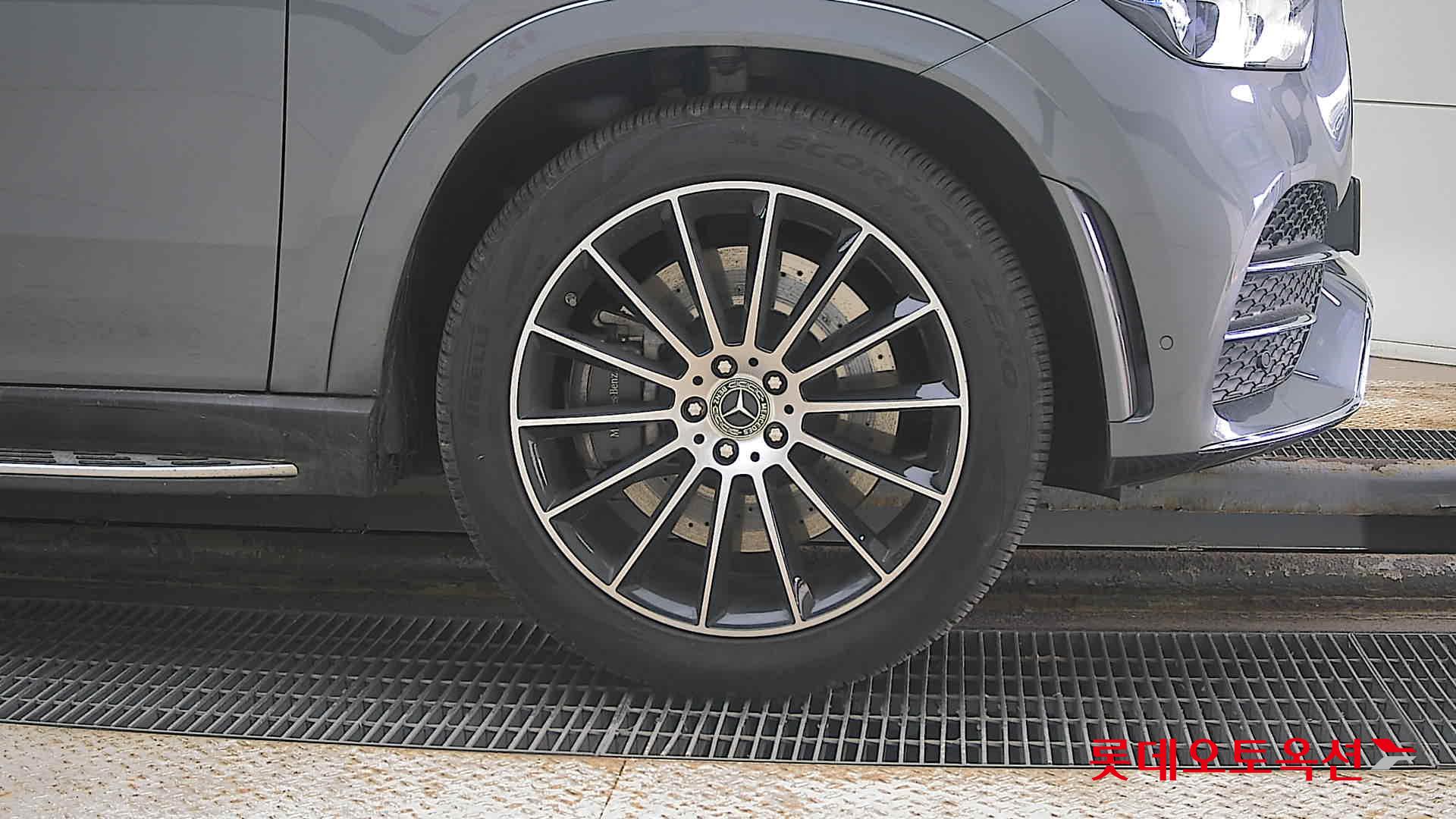 2022 - Mercedes-Benz GLE 400D