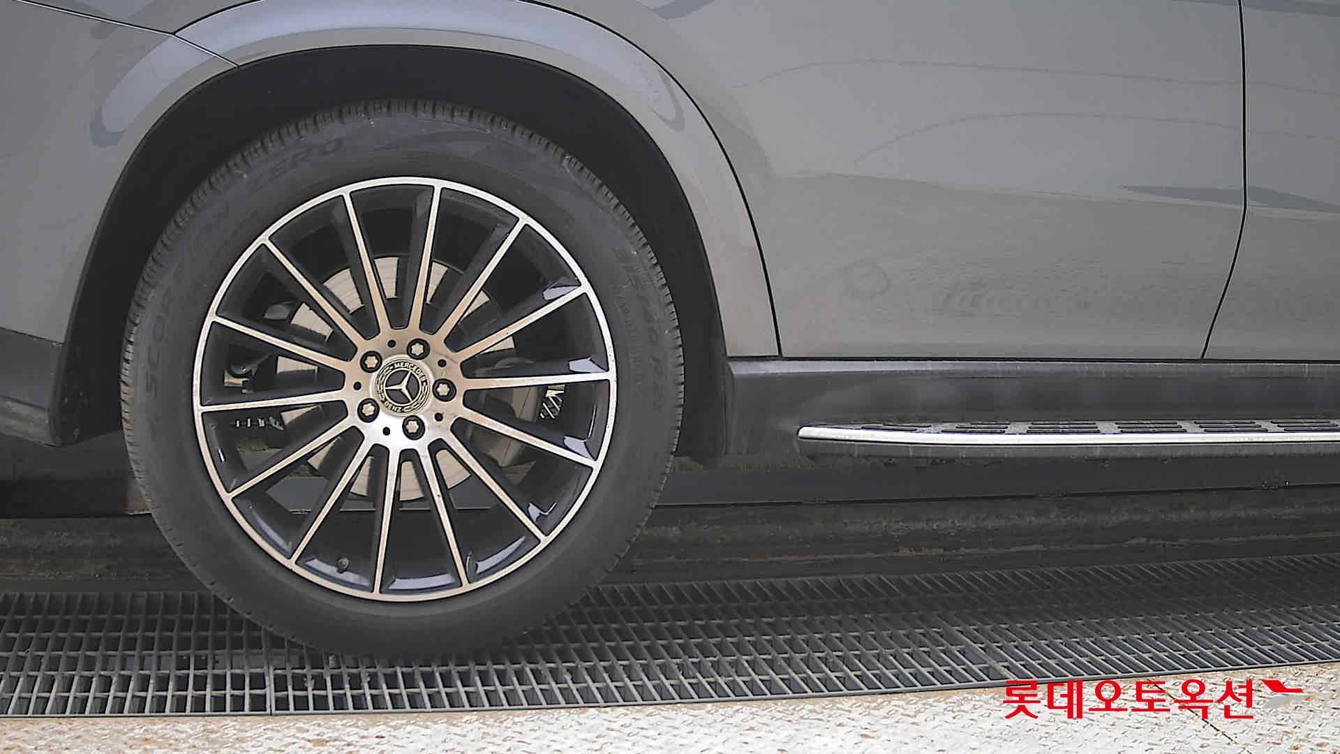 2022 - Mercedes-Benz GLE 400D