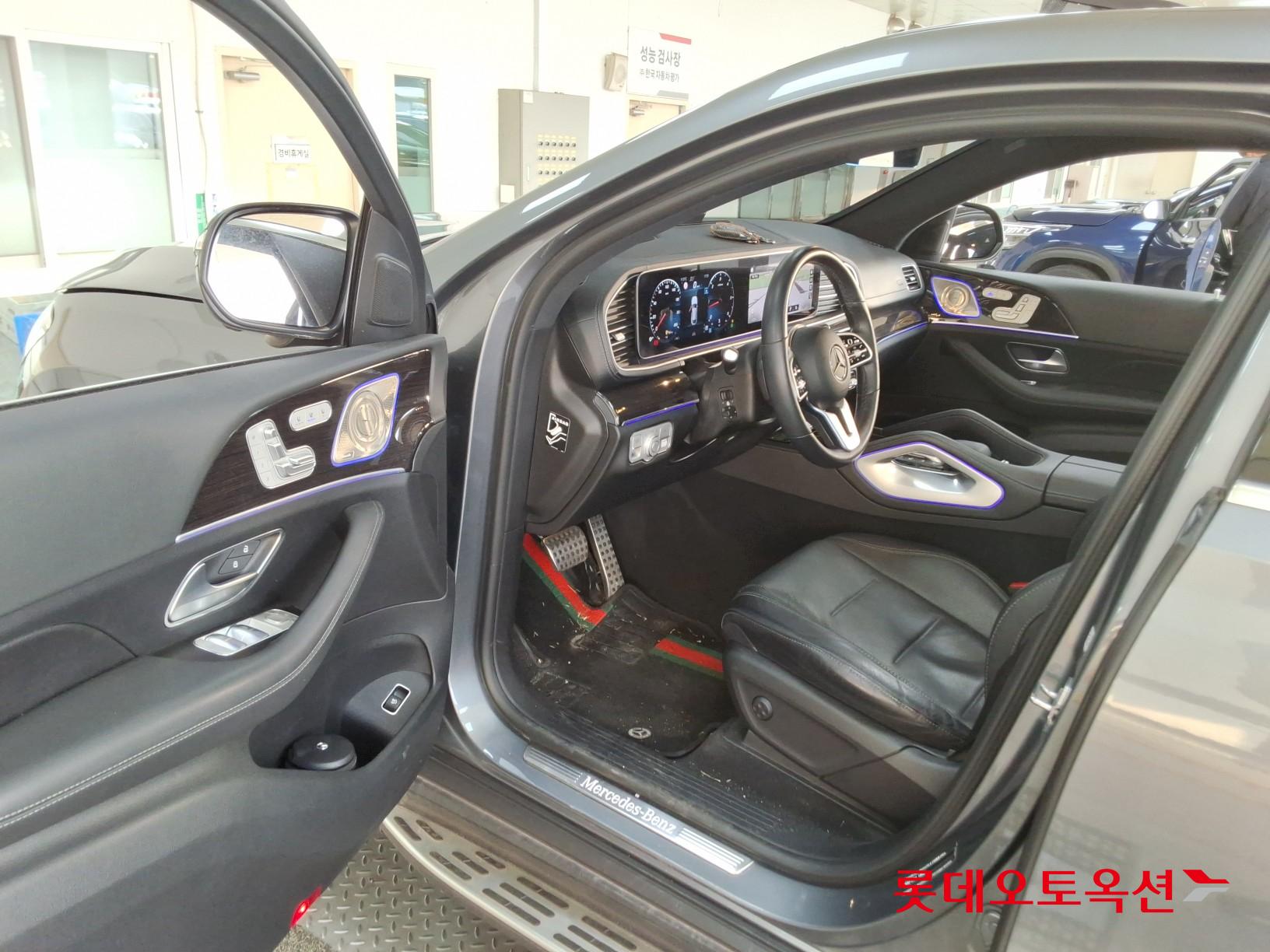 2022 - Mercedes-Benz GLE 400D