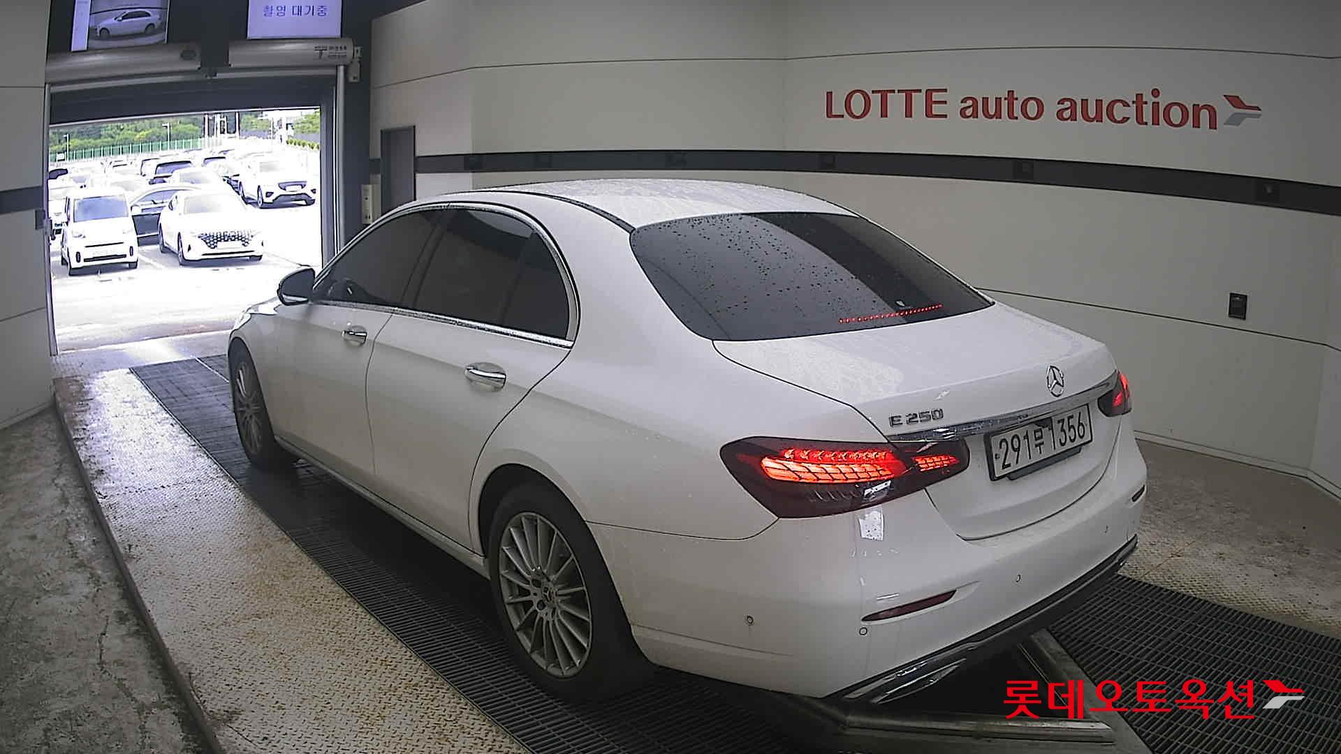 2022 - mercedes-benz e250