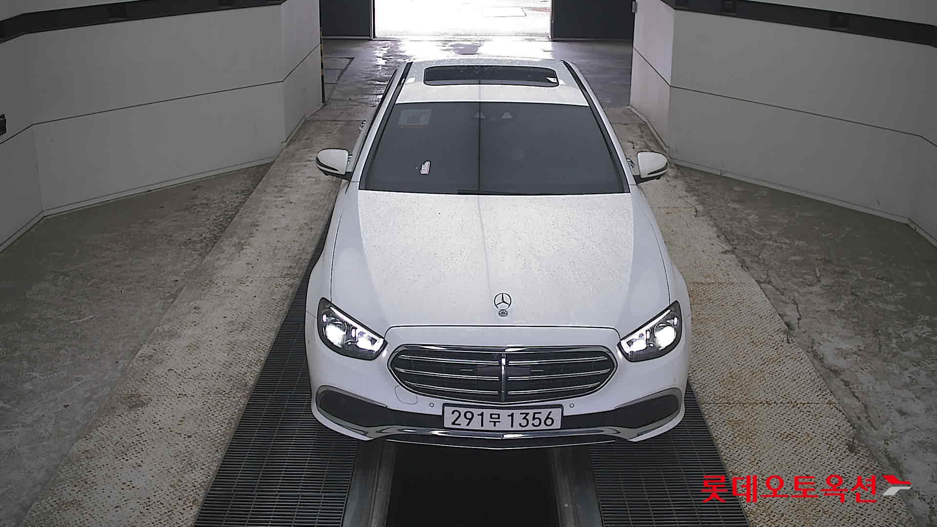 BENZ E250 (G)