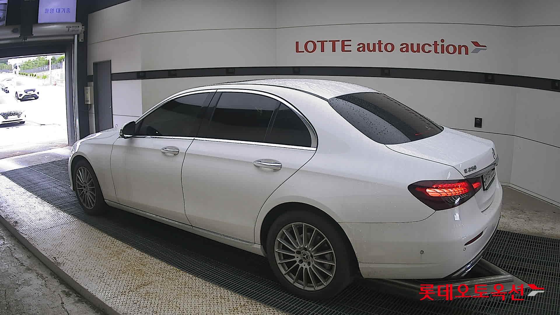 2022 - mercedes-benz e250