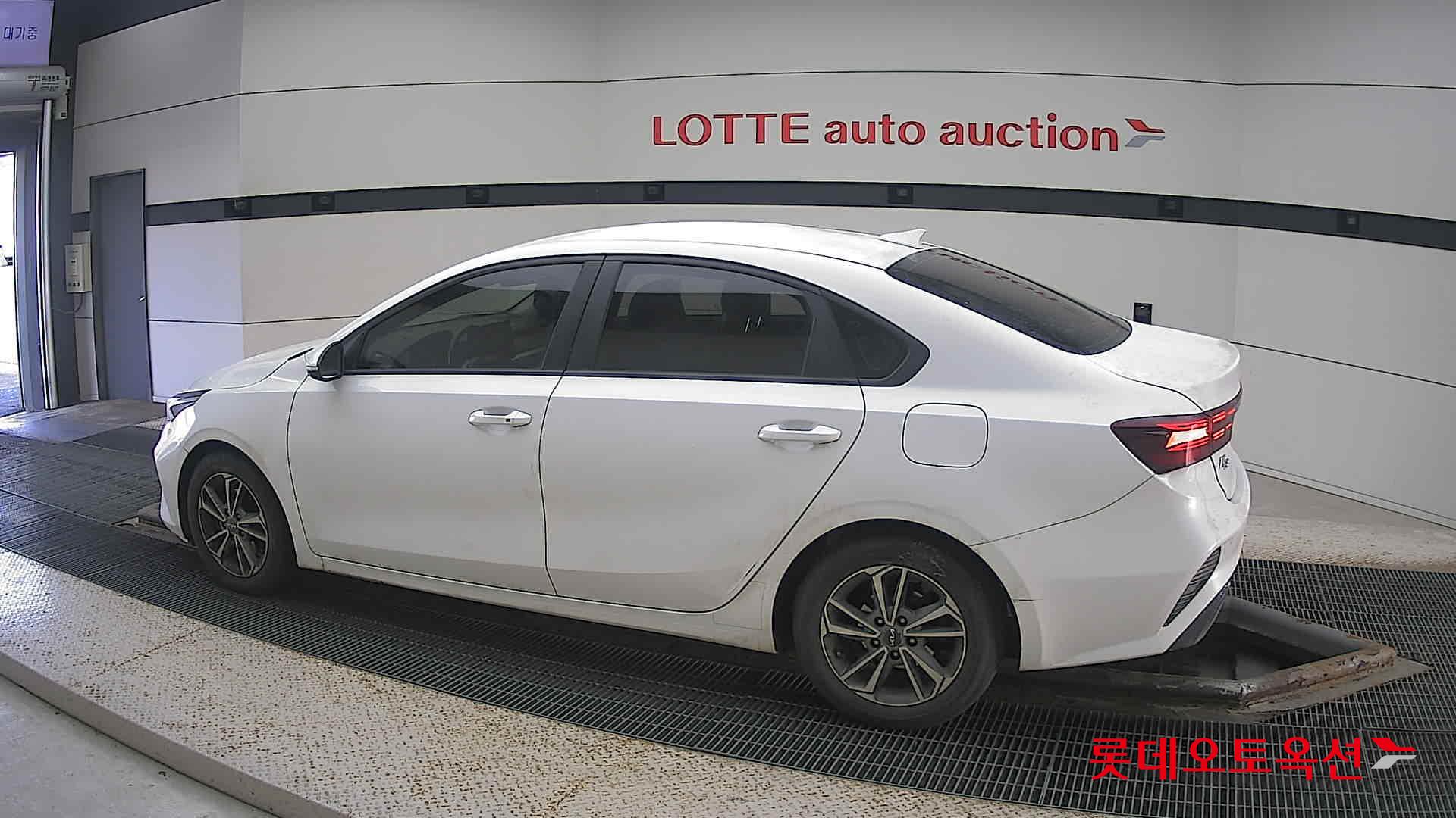 صورة إضافية