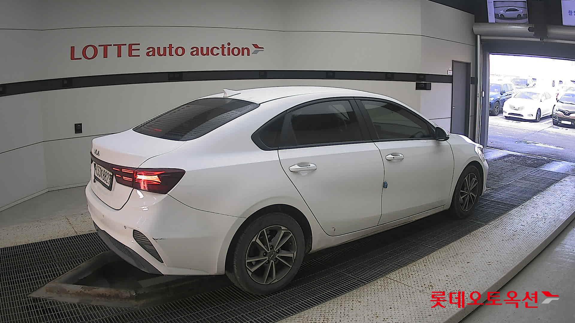 صورة إضافية