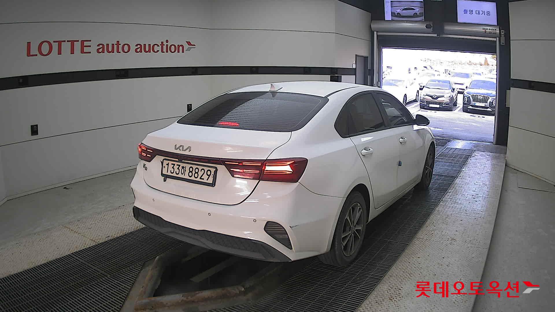 صورة إضافية