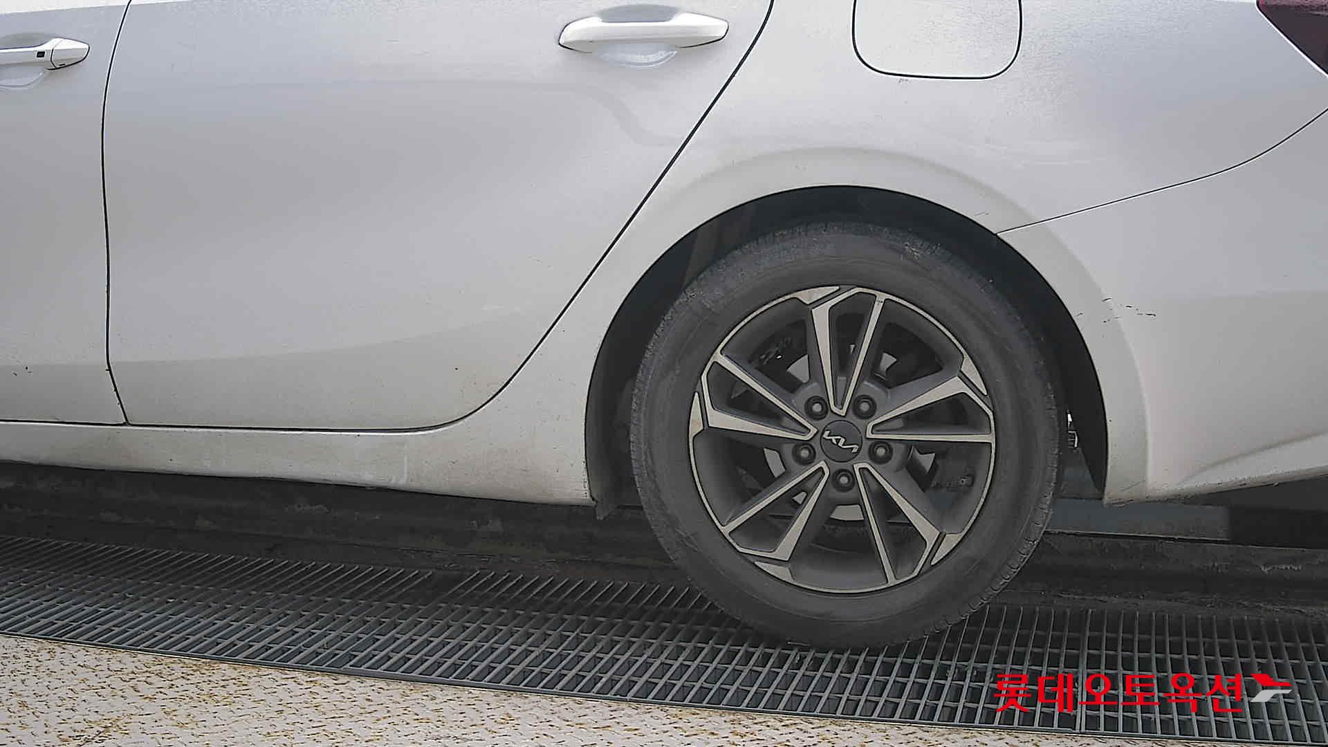 صورة إضافية