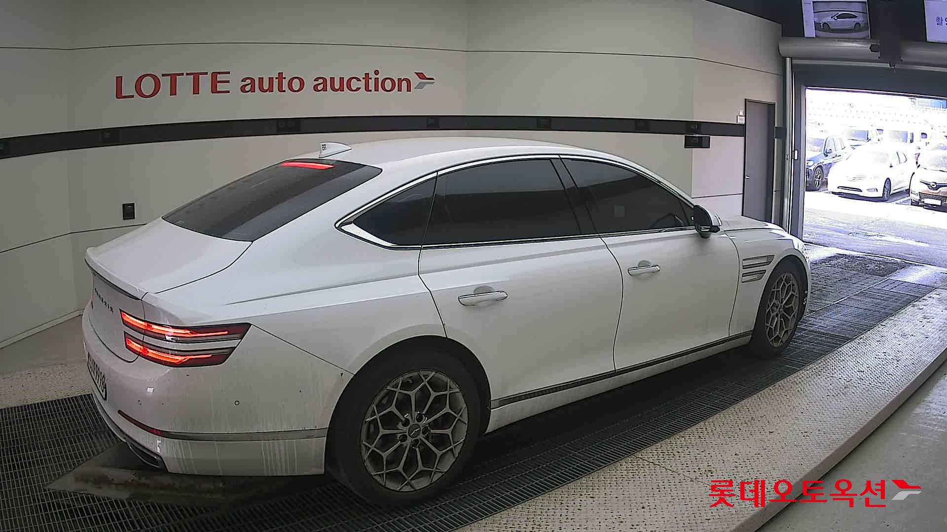 صورة إضافية