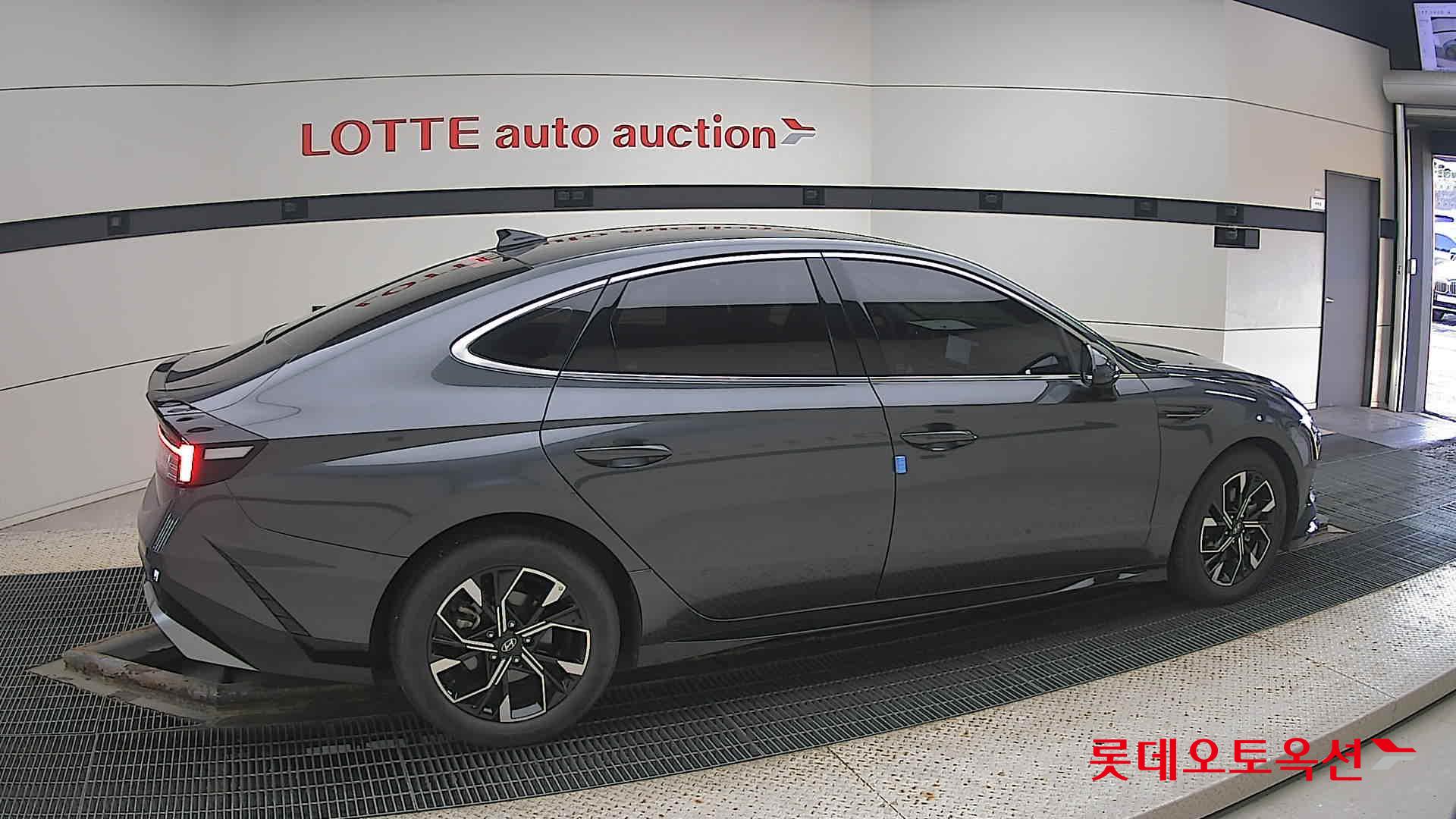 Hyundai Sonata id 3633579 из Кореи 18