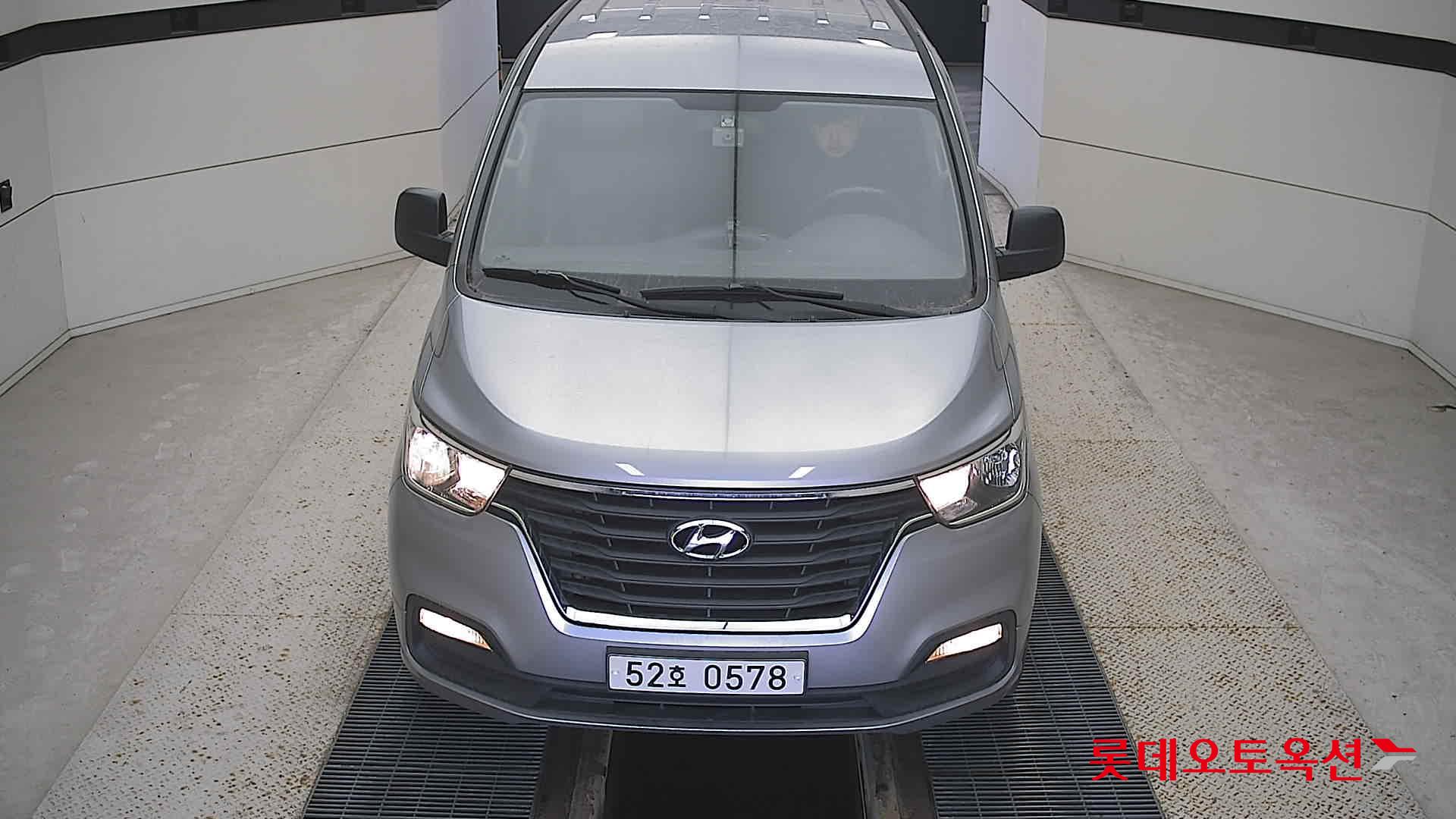 Hyundai Grand Starex id 3633548 из Кореи 8