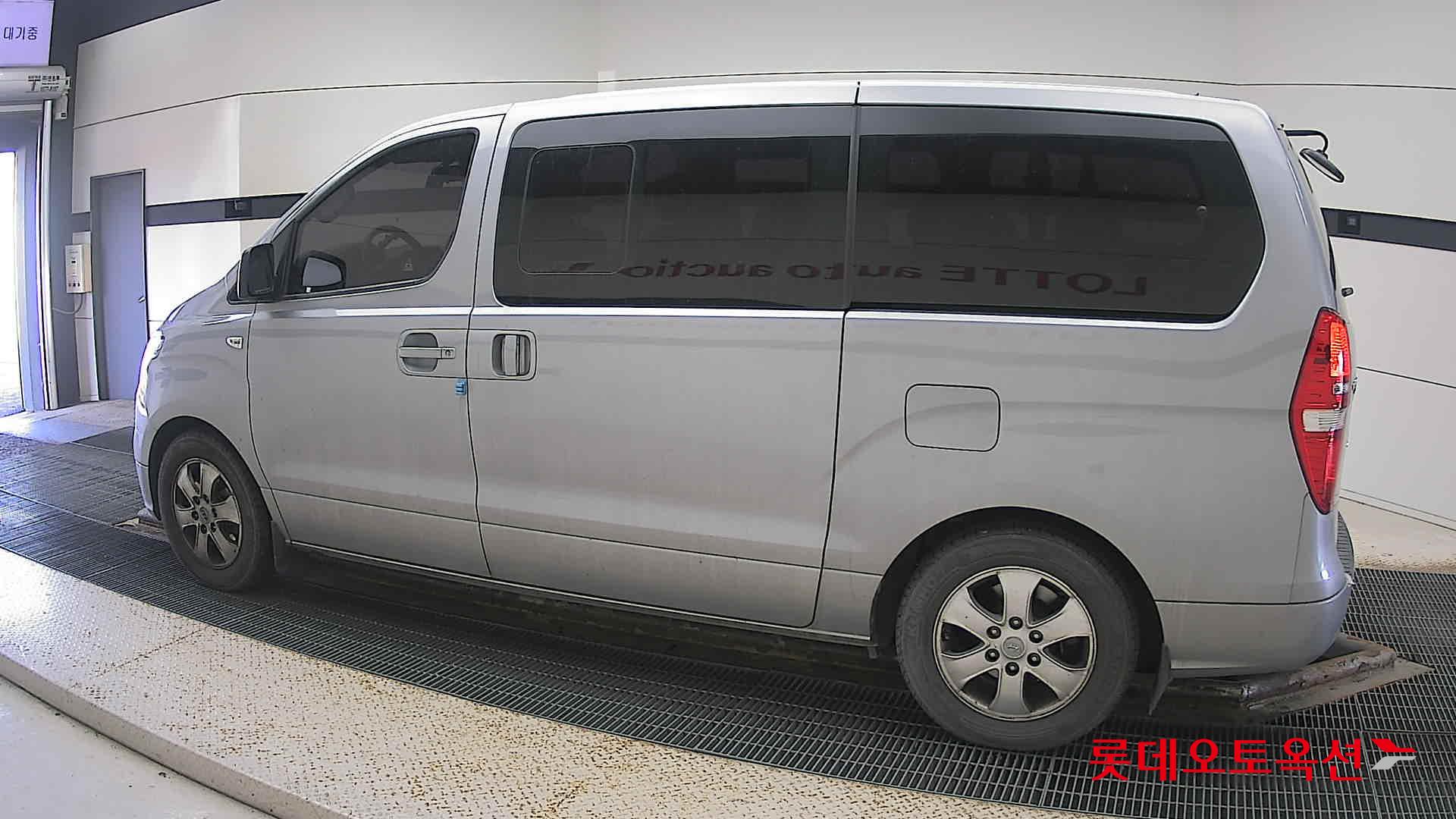 Hyundai Grand Starex id 3633548 из Кореи 11