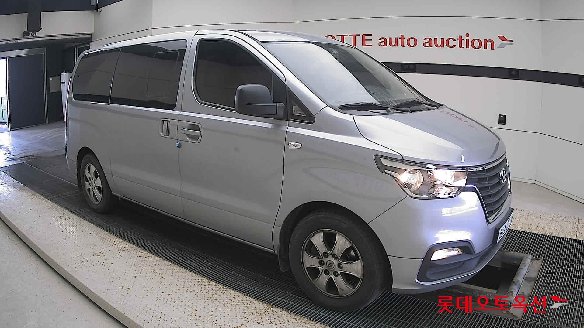 Hyundai Grand Starex id 3633548 из Кореи 16