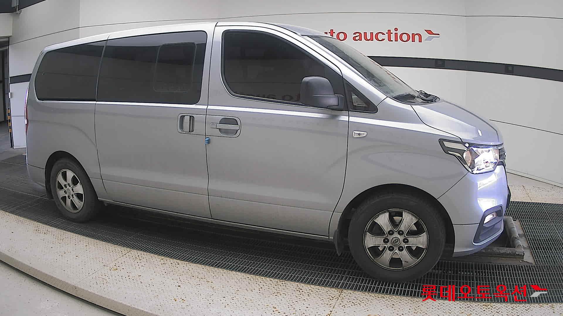 Hyundai Grand Starex id 3633548 из Кореи 17