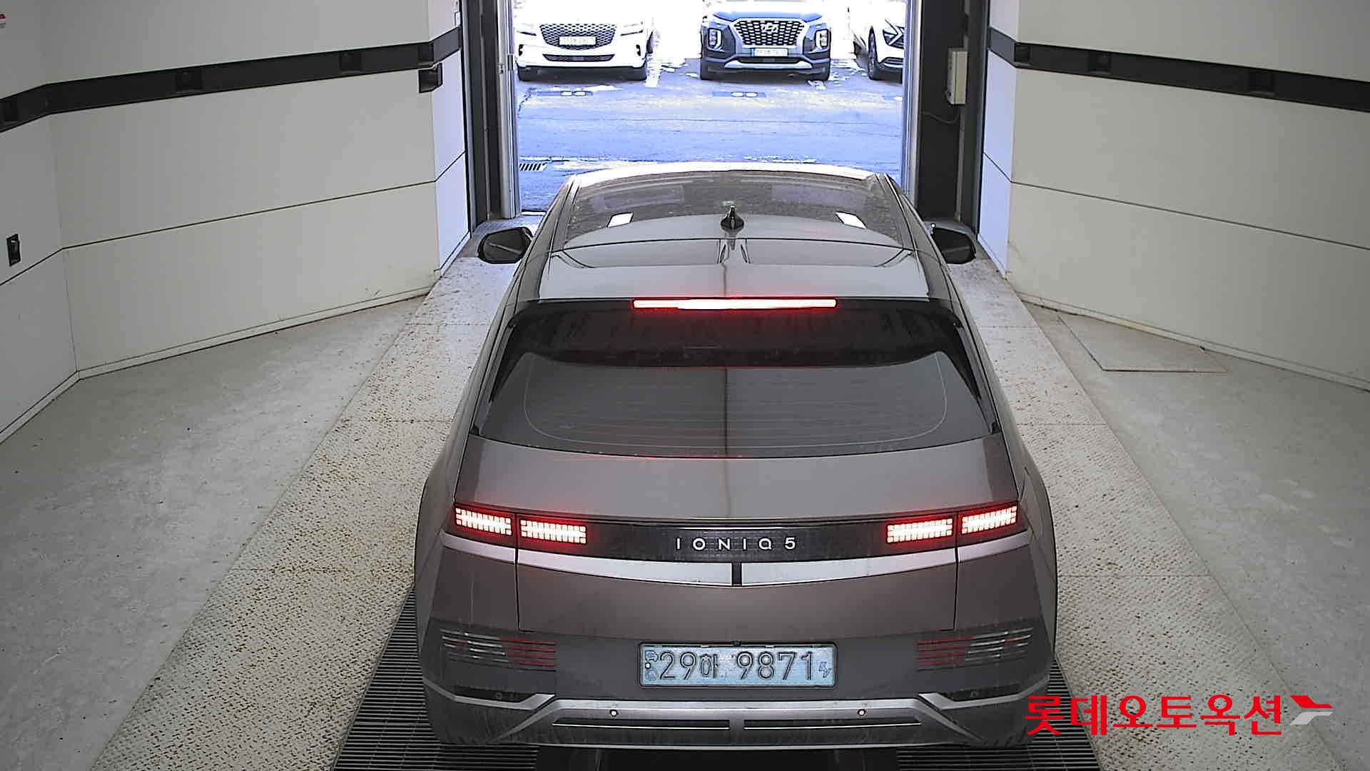 Hyundai IONIQ 5 2022 Mystic Olive Green Pearl из Кореи, фото 5