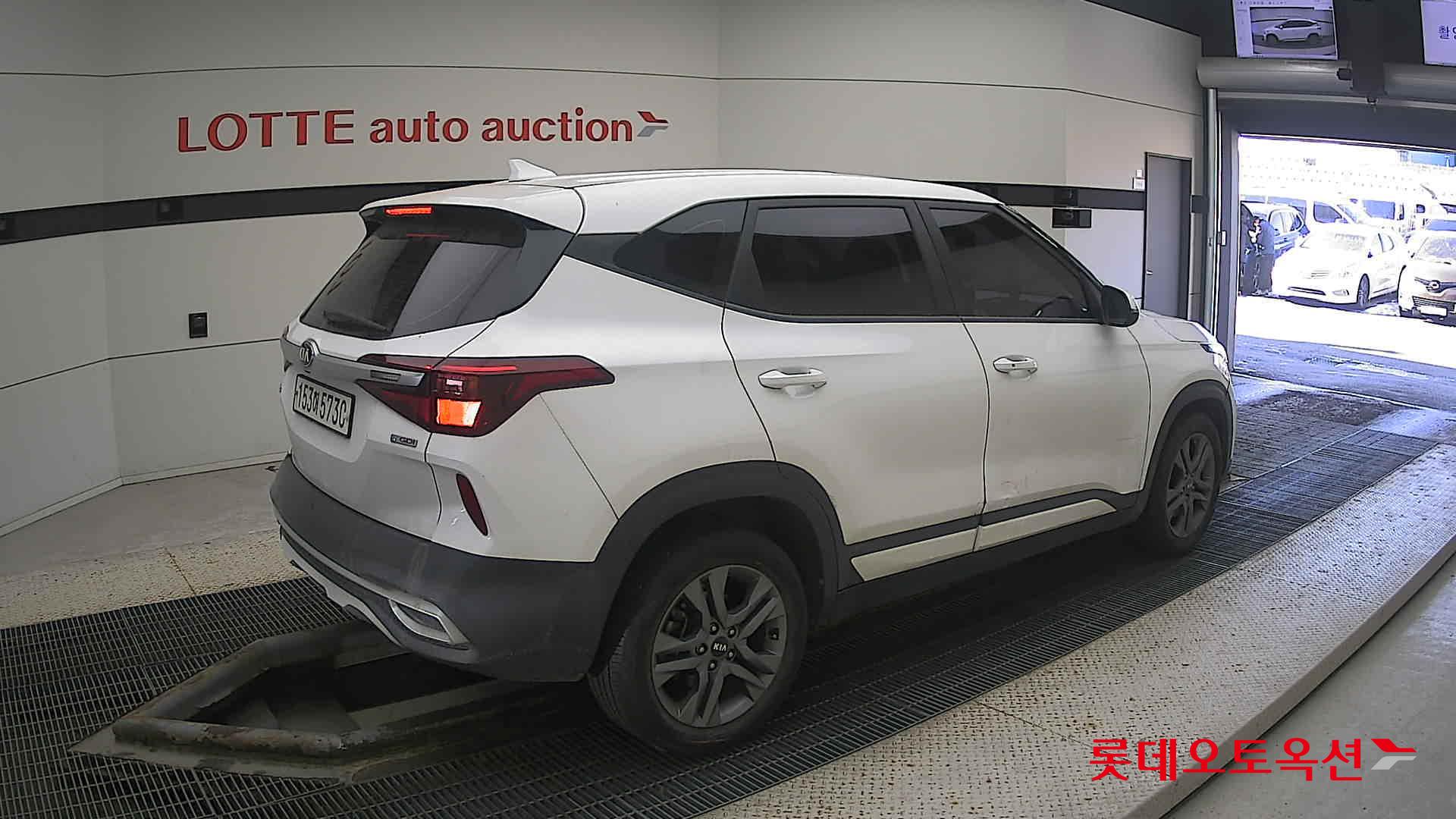 صورة إضافية