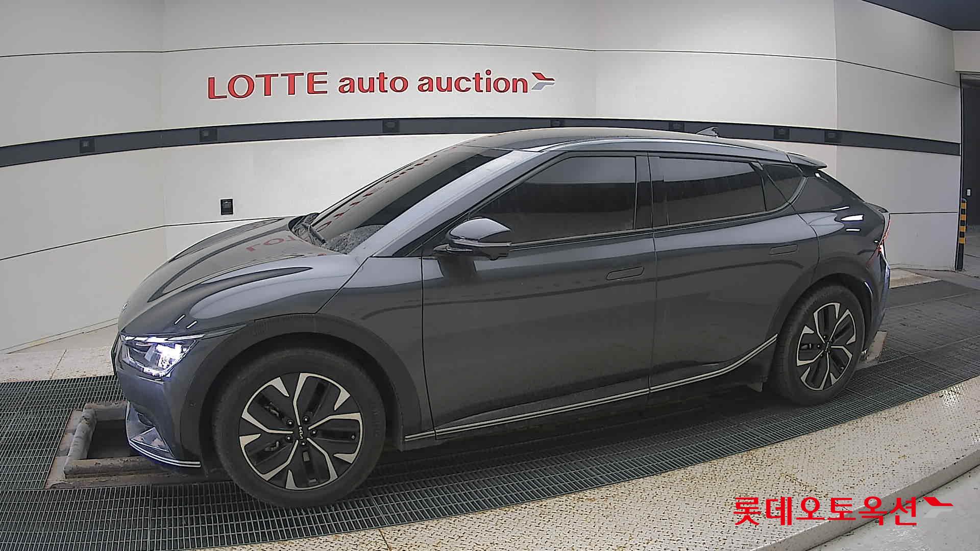 Kia EV6 id 3633618 из Кореи 12