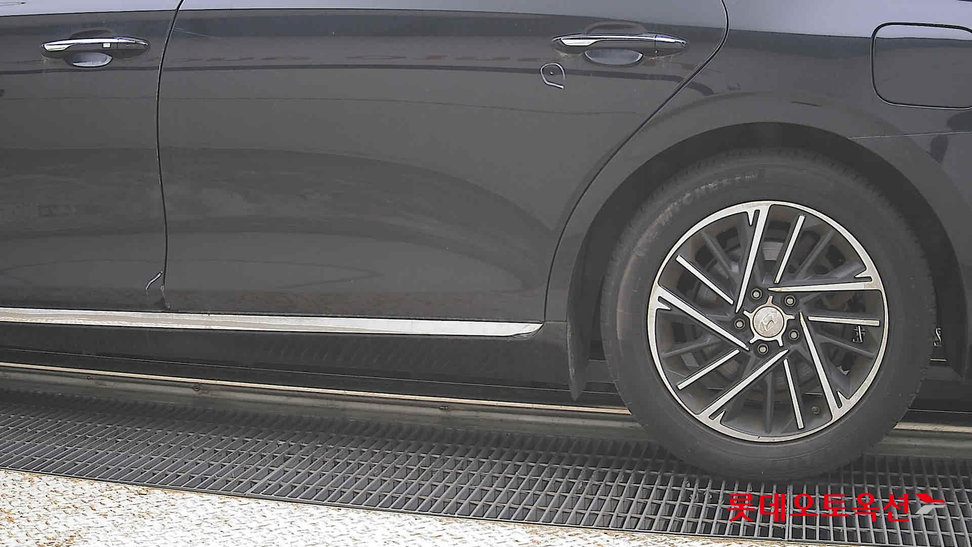Hyundai Grandeur - 26