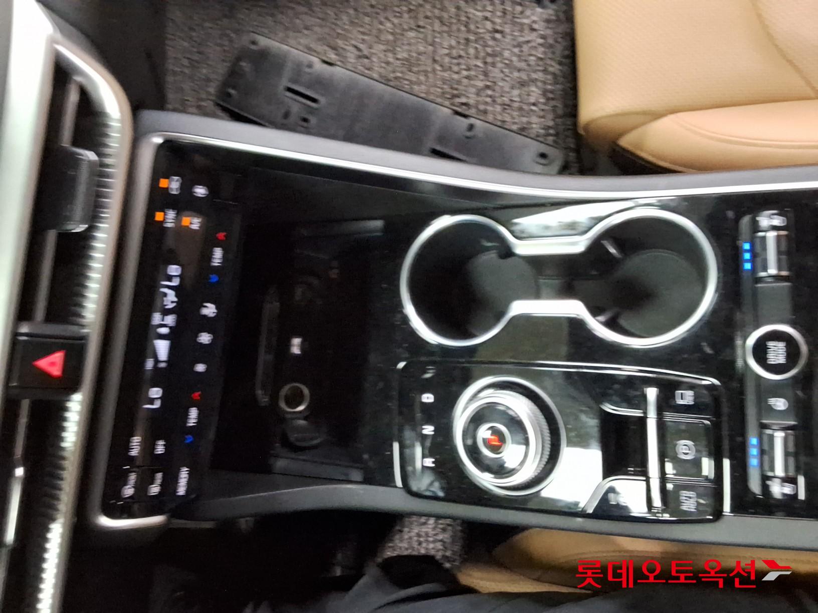 기아자동차 K5 - 32