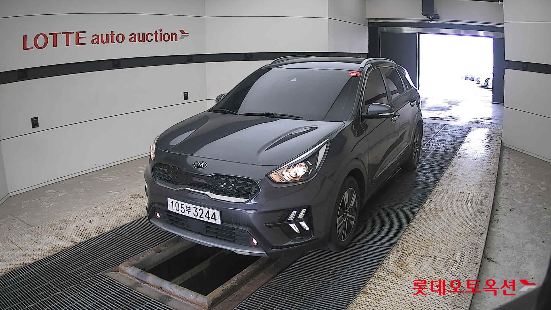 Kia Niro Hybrid 2020 Platinium Graphite из Кореи