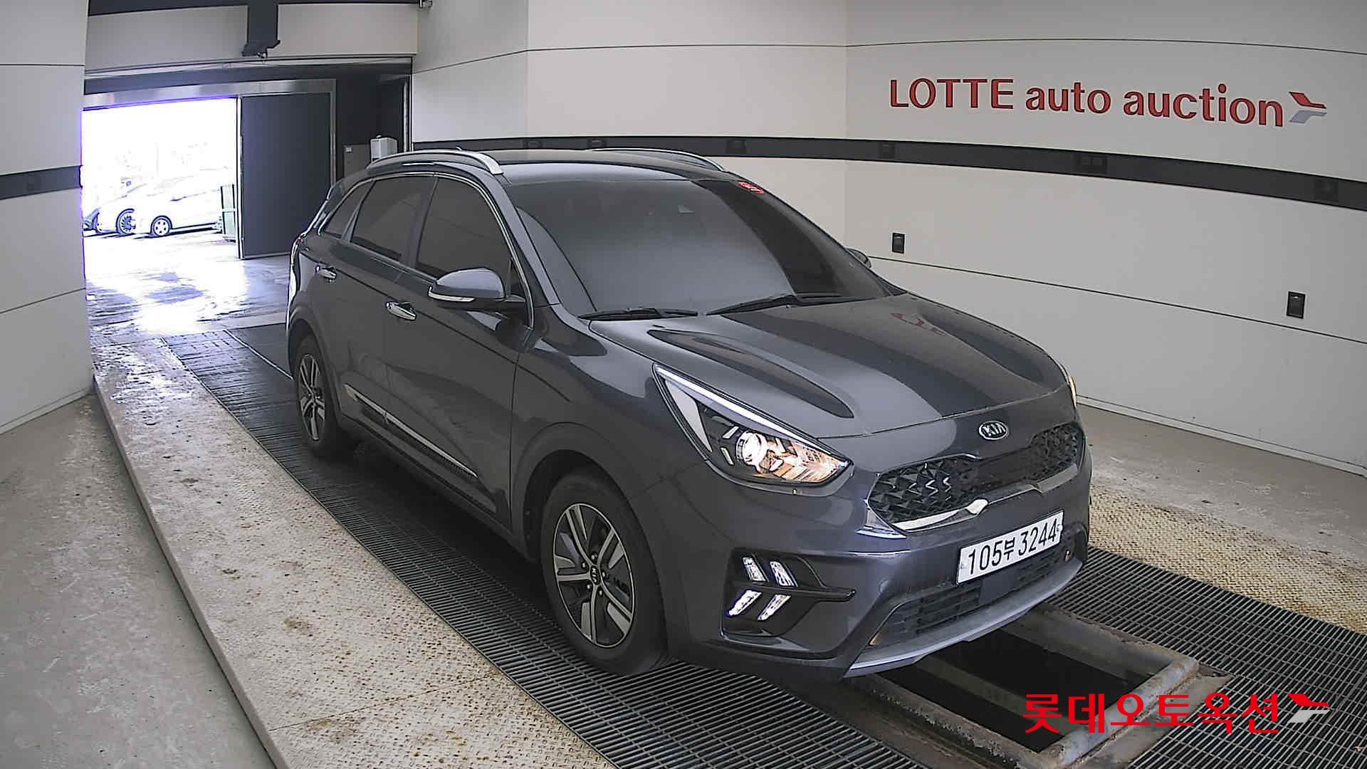 Kia Niro Hybrid 2020 Platinium Graphite из Кореи, фото 2