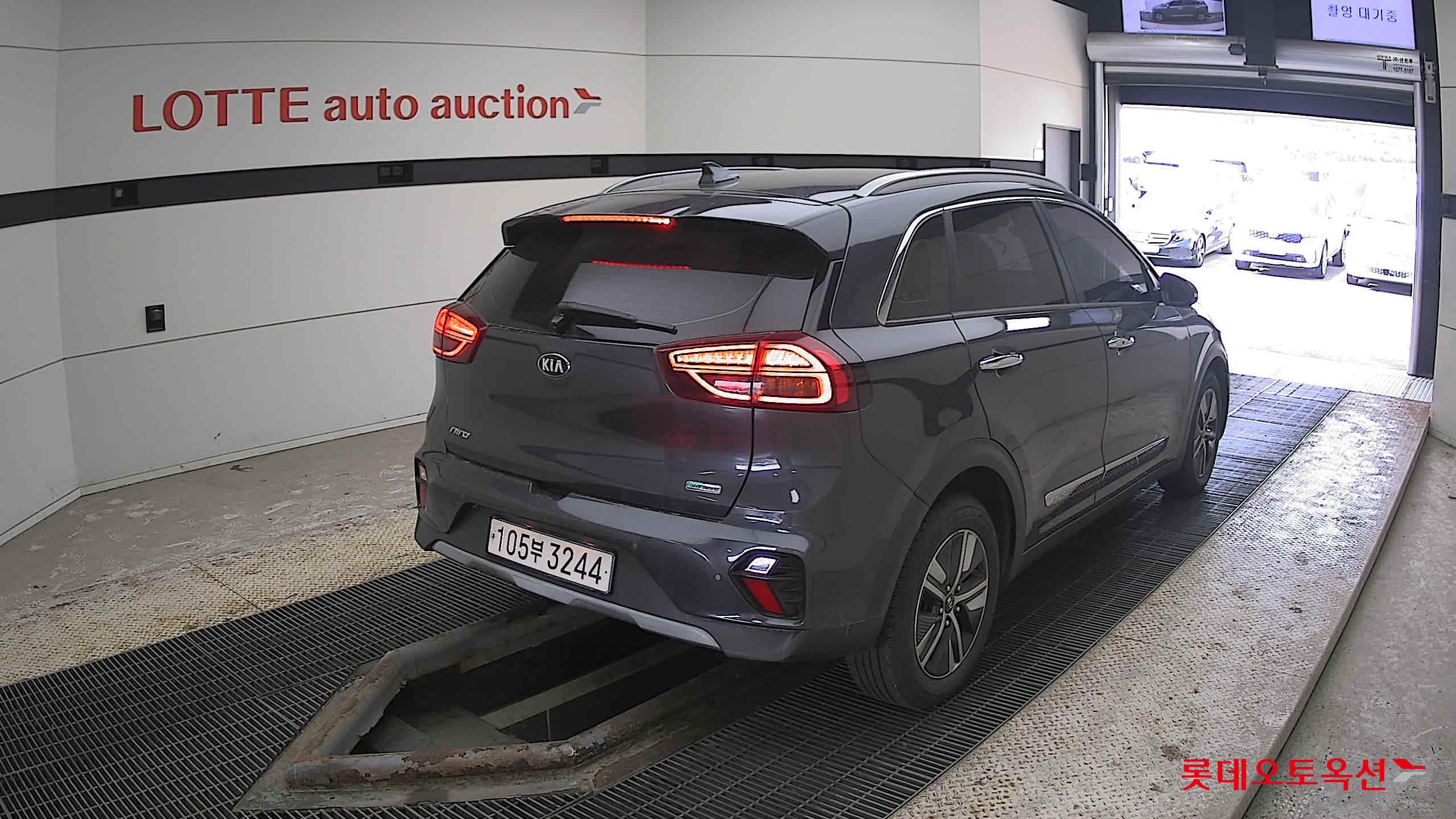 Kia Niro Hybrid 2020 Platinium Graphite из Кореи, фото 4