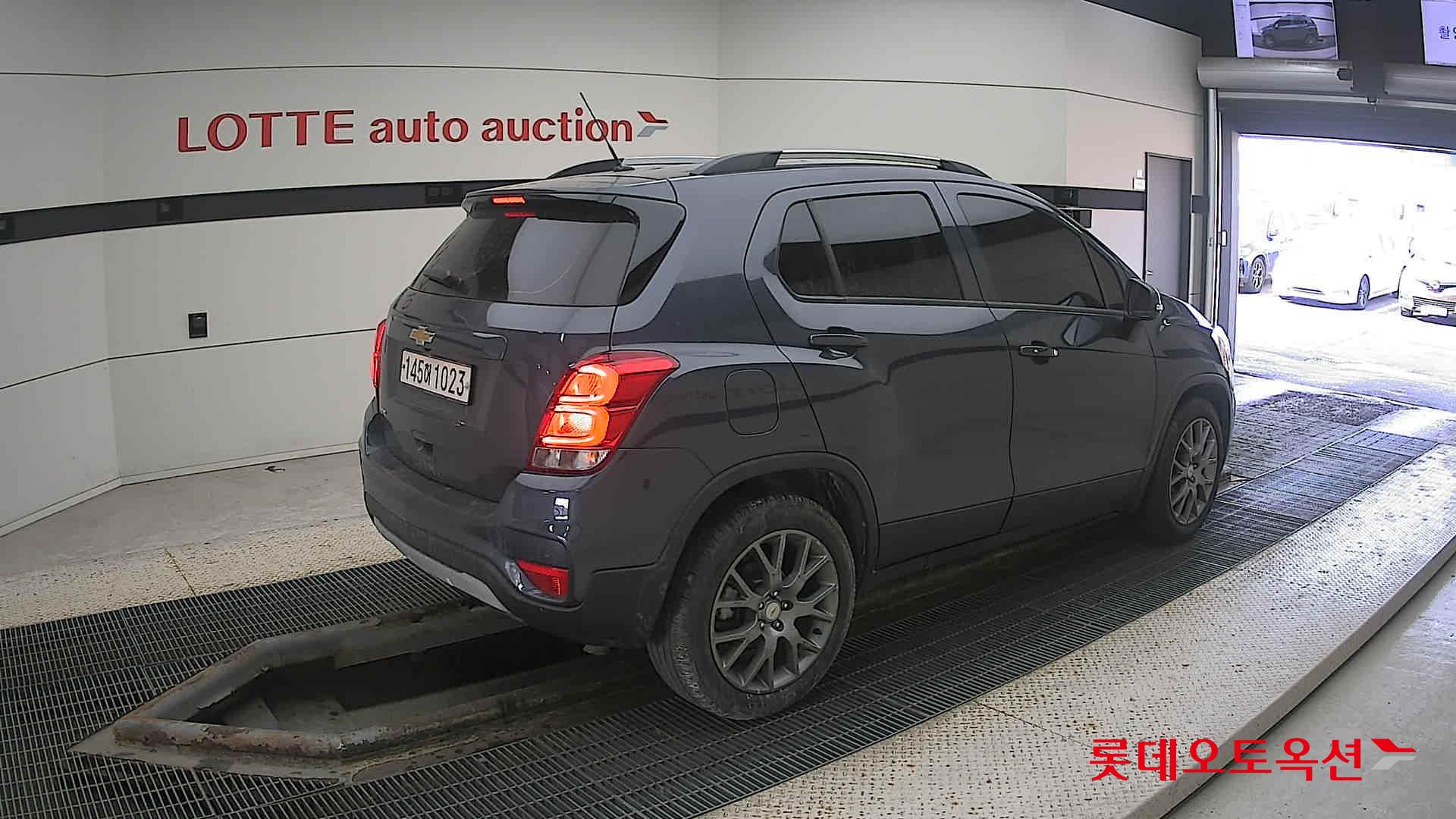 صورة إضافية