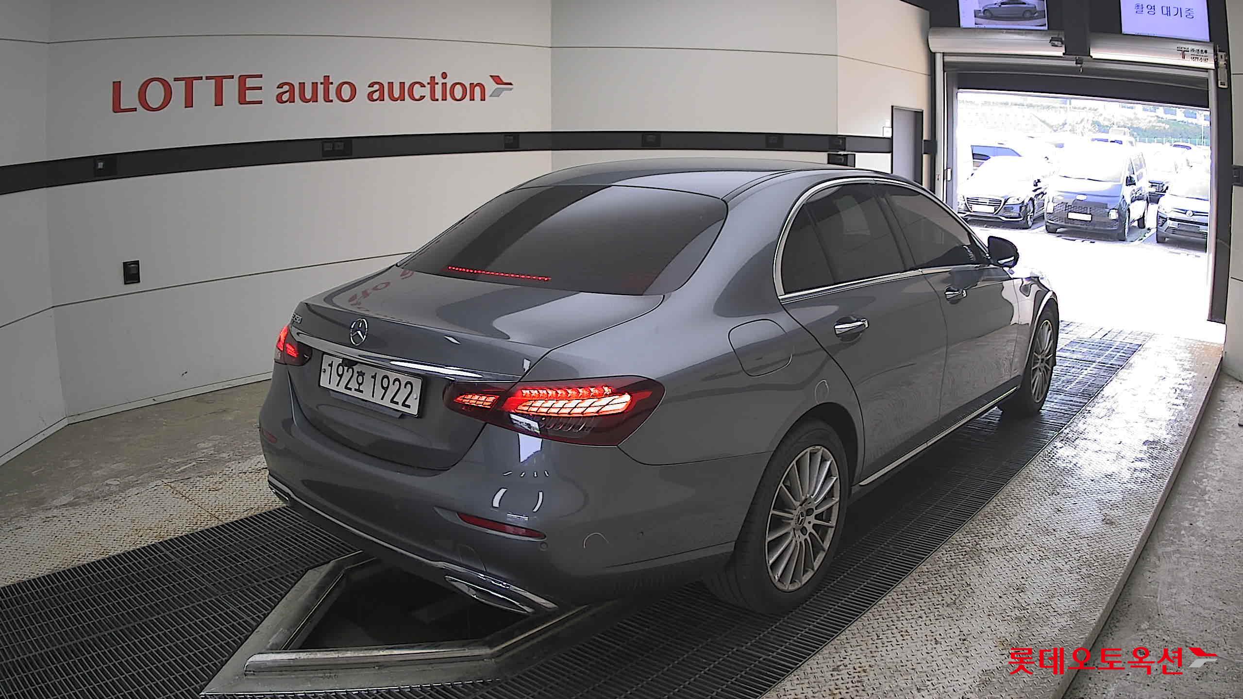 2022 - mercedes-benz e250