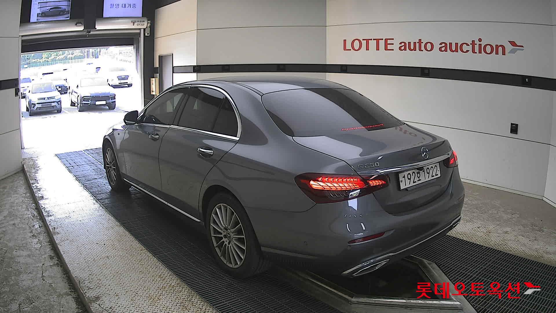 2022 - mercedes-benz e250