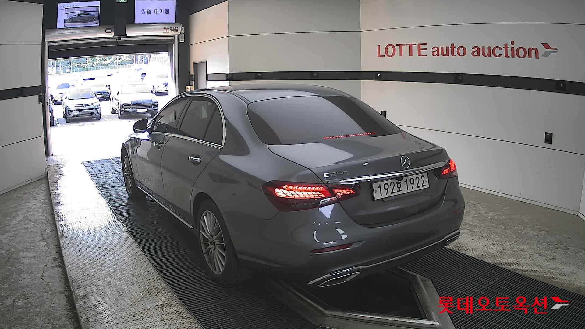 2022 - mercedes-benz e250