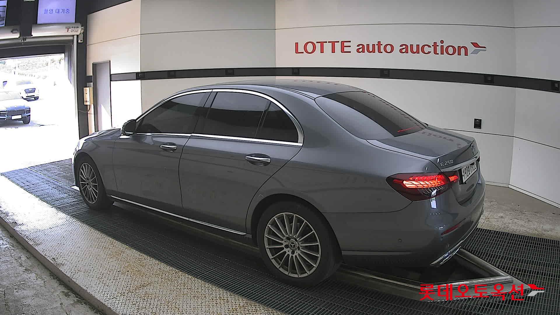 2022 - mercedes-benz e250