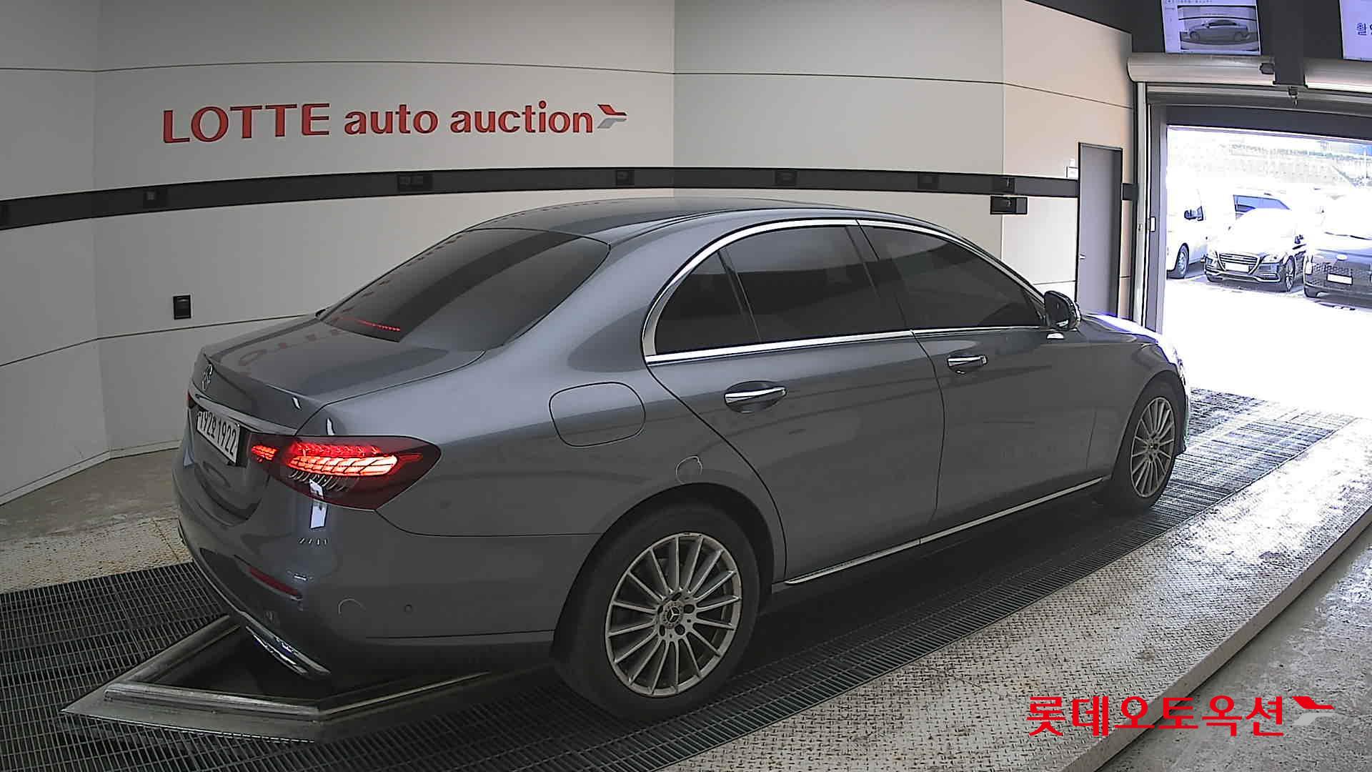 2022 - mercedes-benz e250