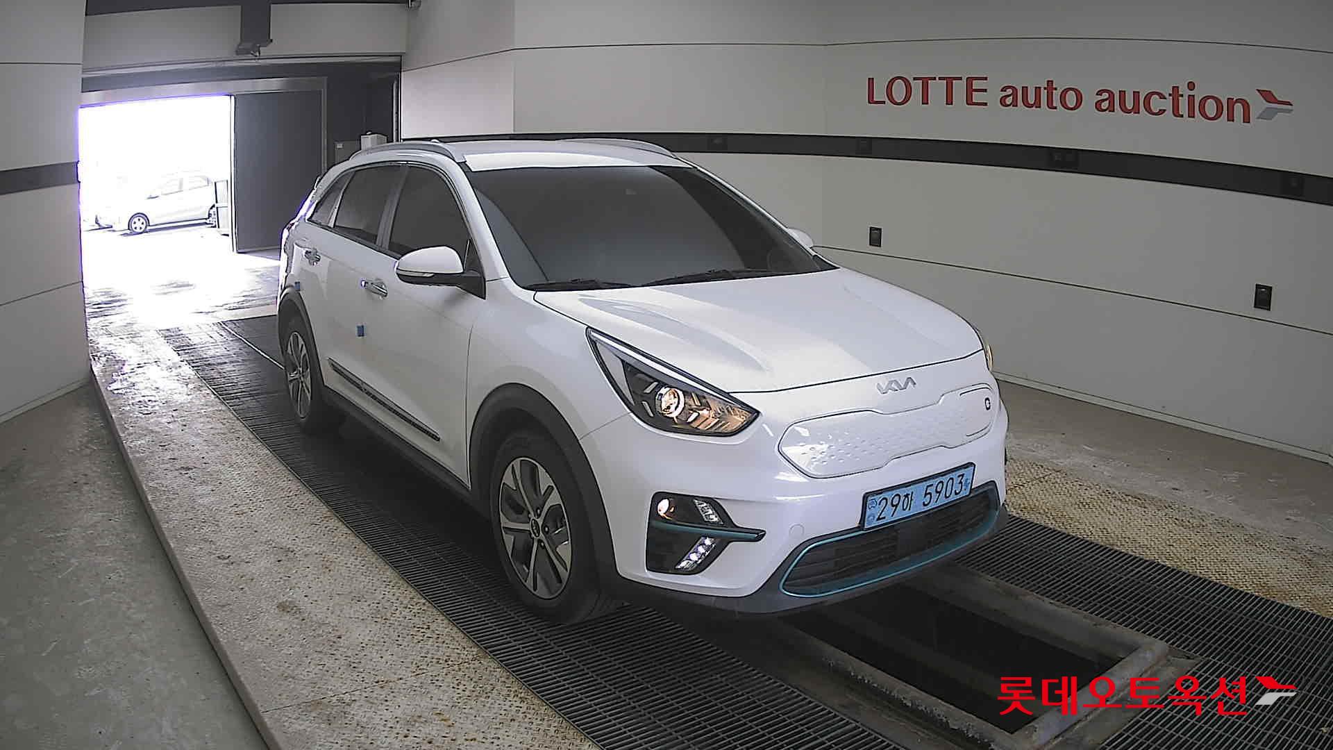 كيا نيرو 2022 - صورة 6