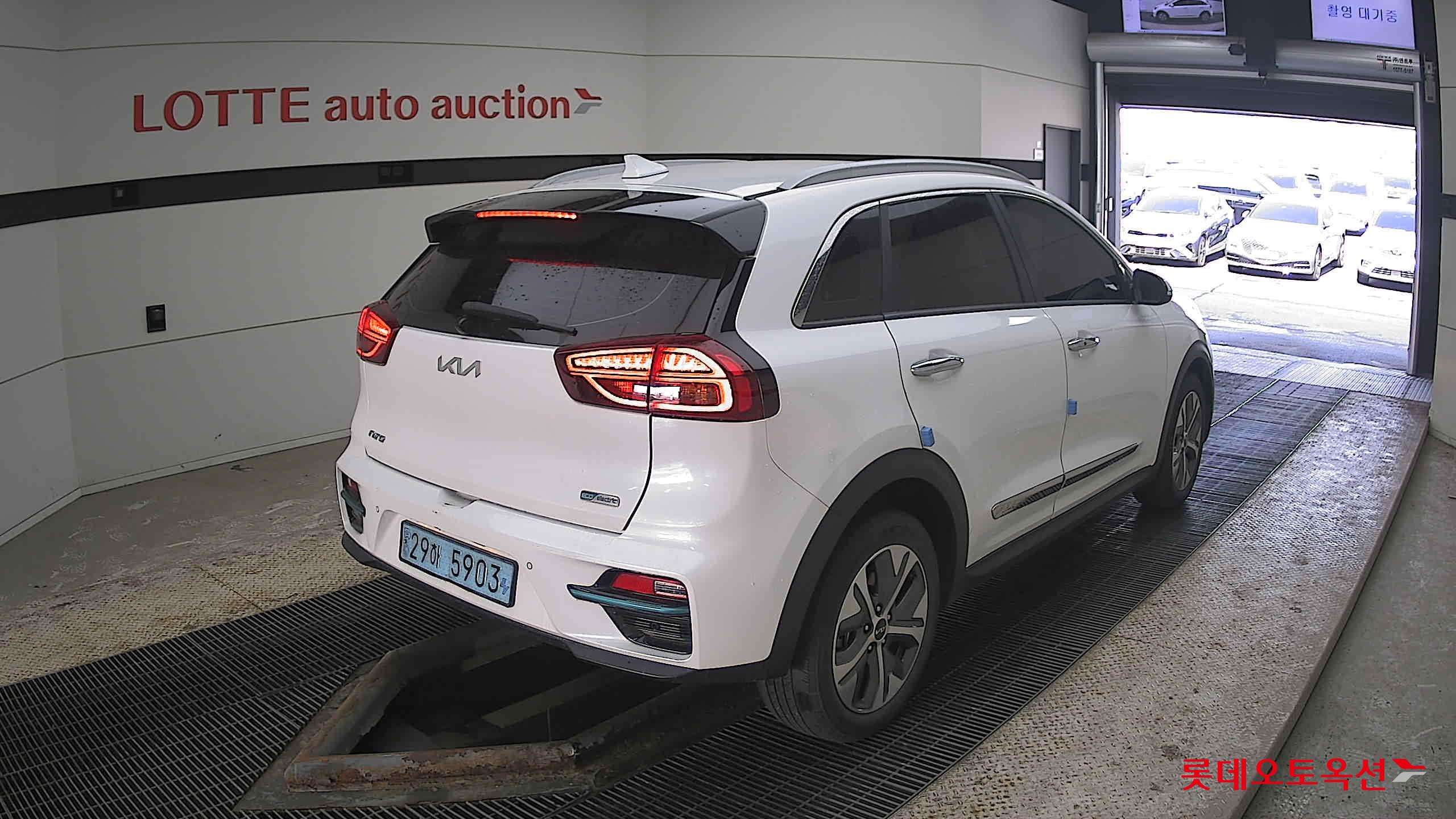 كيا نيرو 2022 - صورة 5