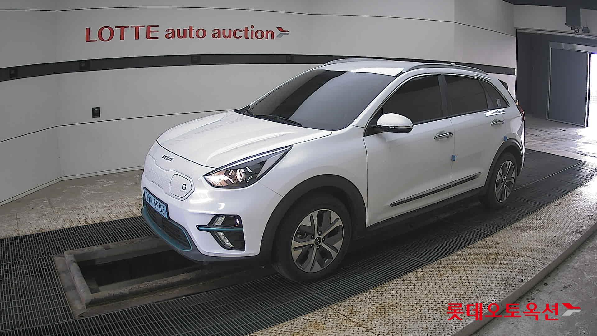 كيا نيرو 2022 - صورة 11