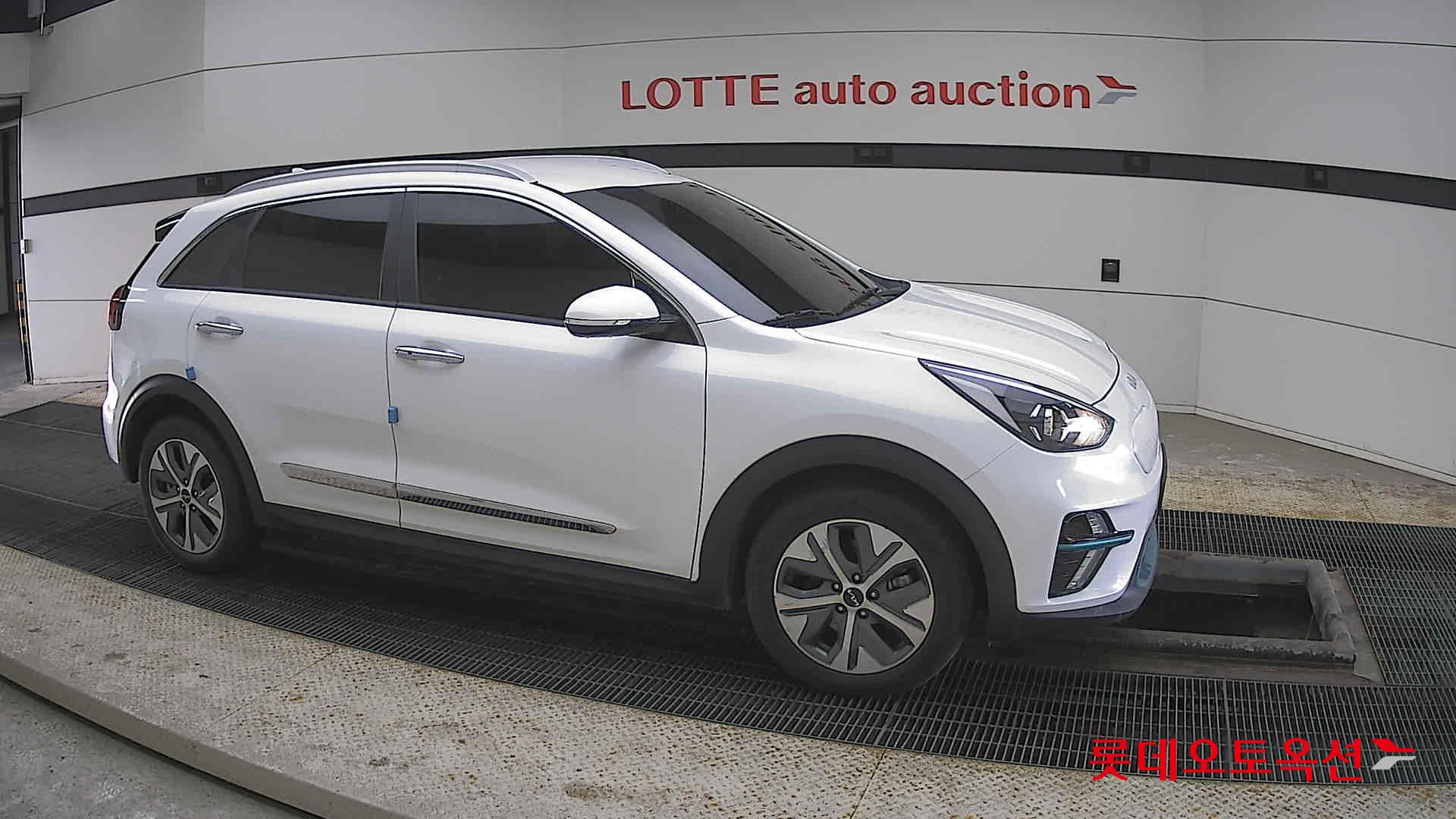 كيا نيرو 2022 - صورة 22