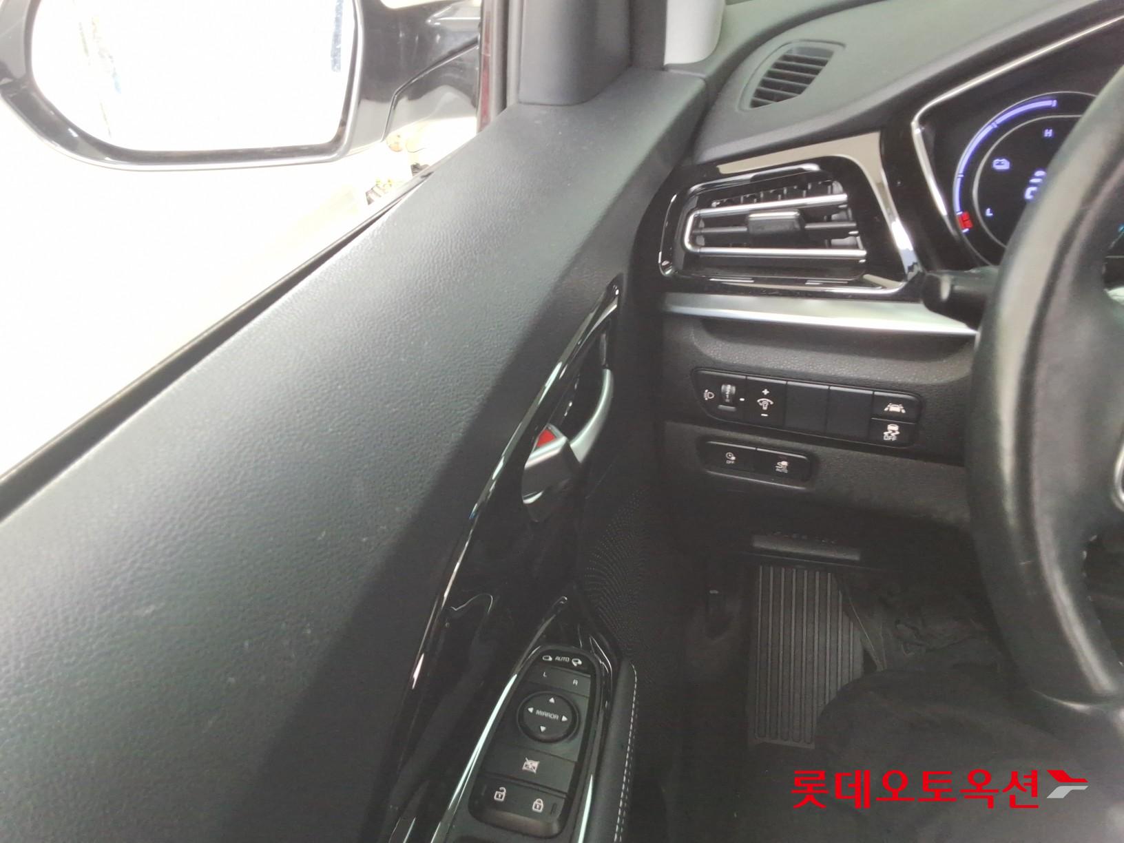 كيا نيرو 2022 - صورة 29