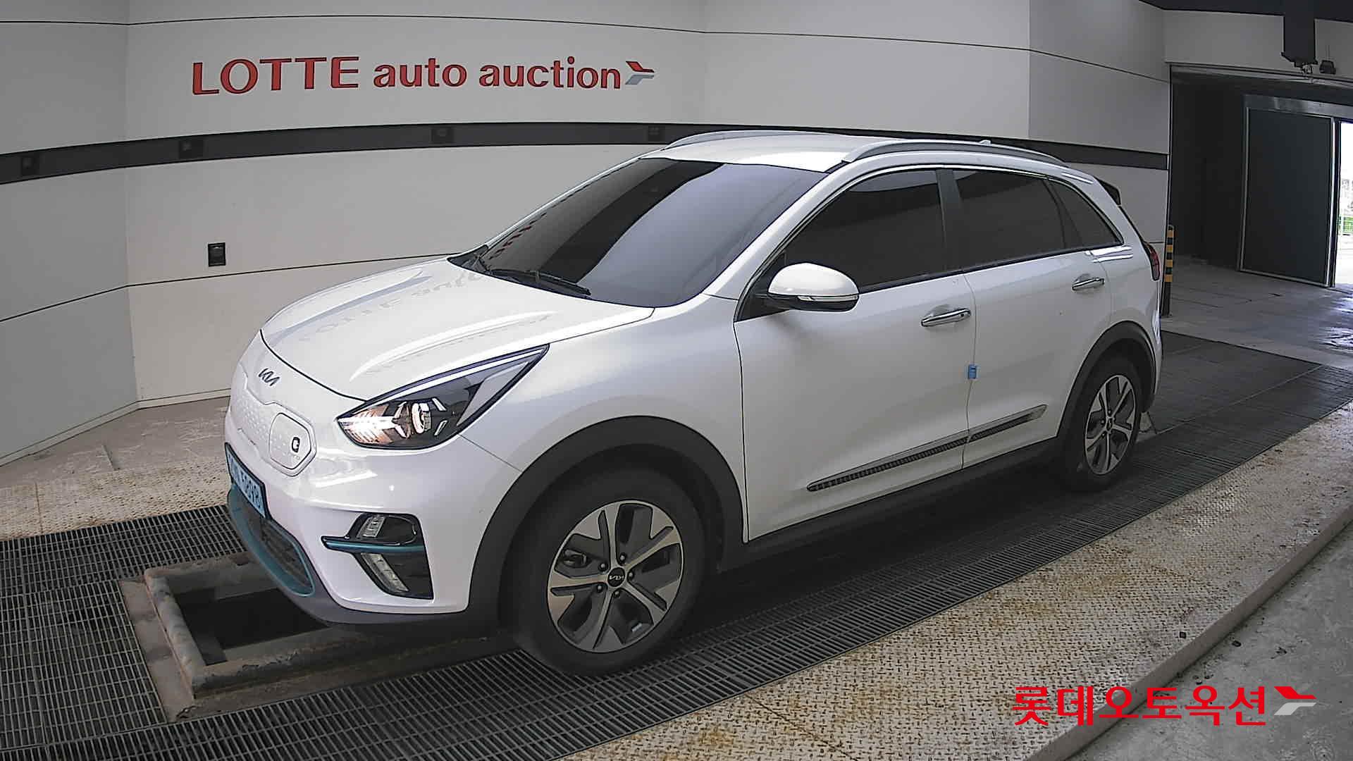 كيا نيرو 2022 - صورة 11