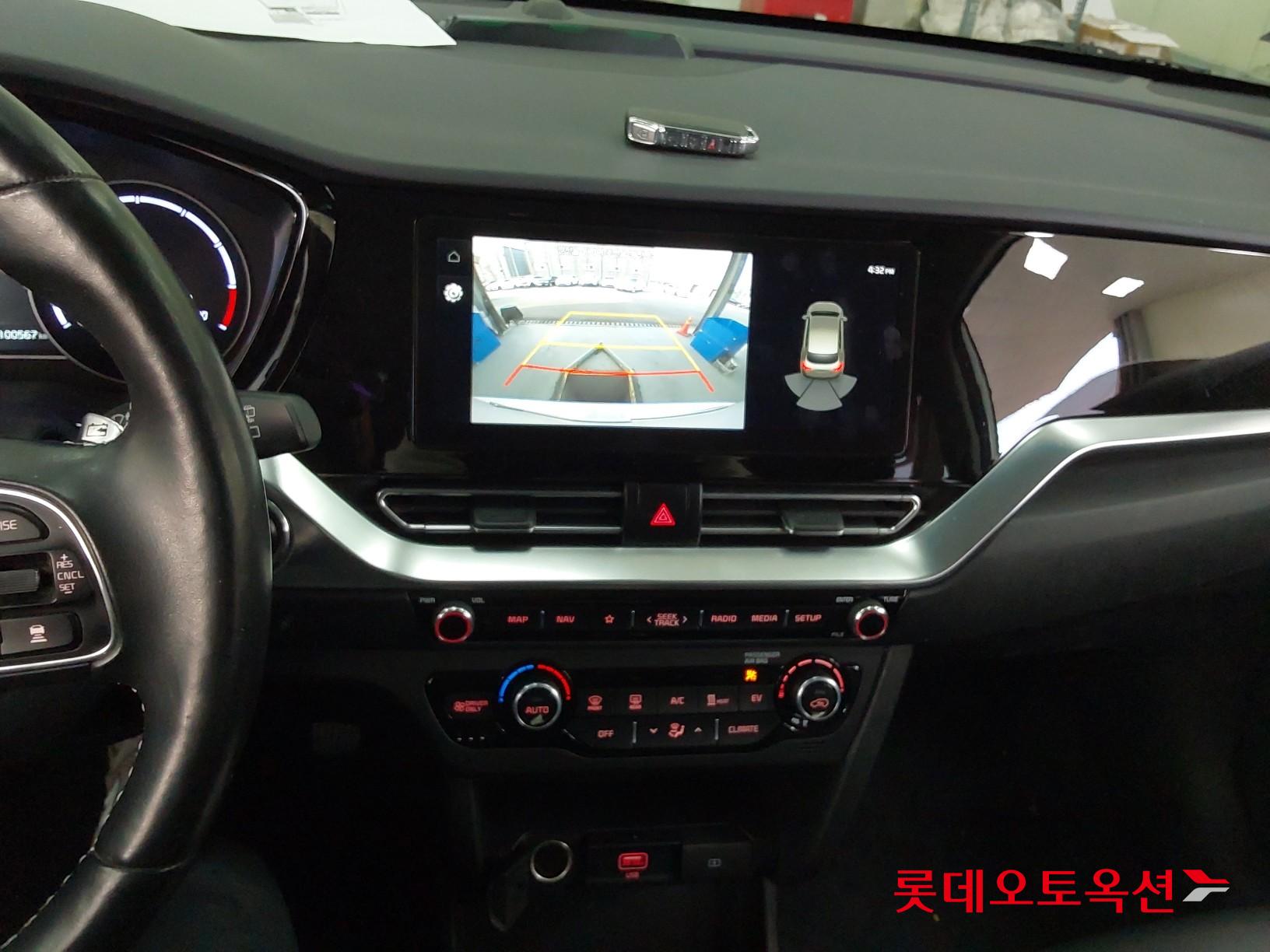 كيا نيرو 2022 - صورة 34