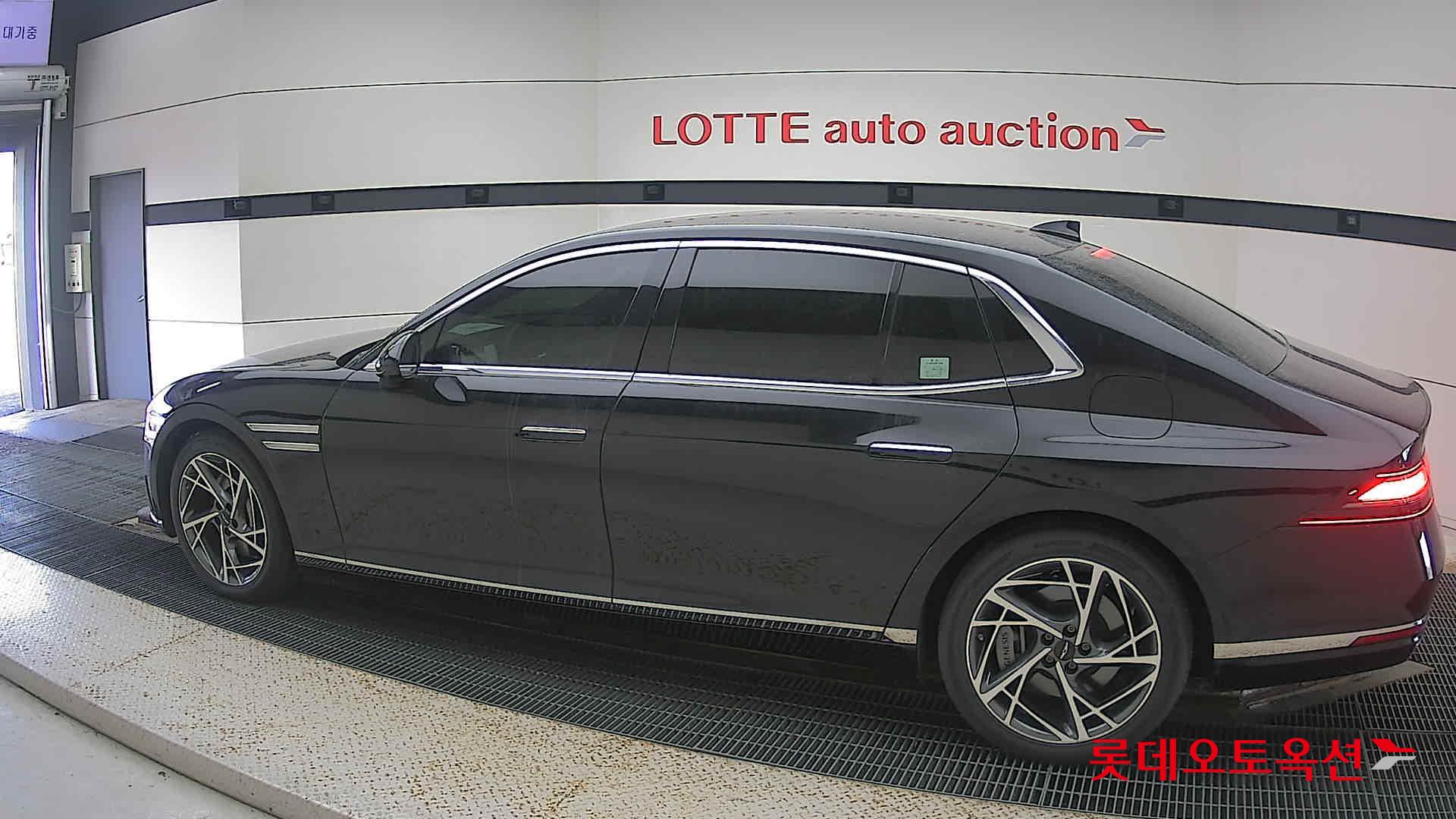 Hyundai G90 id 3628760 из Кореи 11