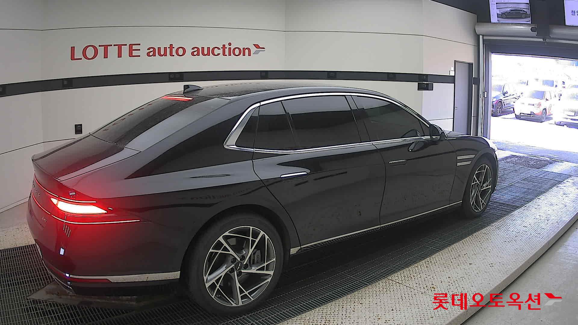 Hyundai G90 id 3628760 из Кореи 19