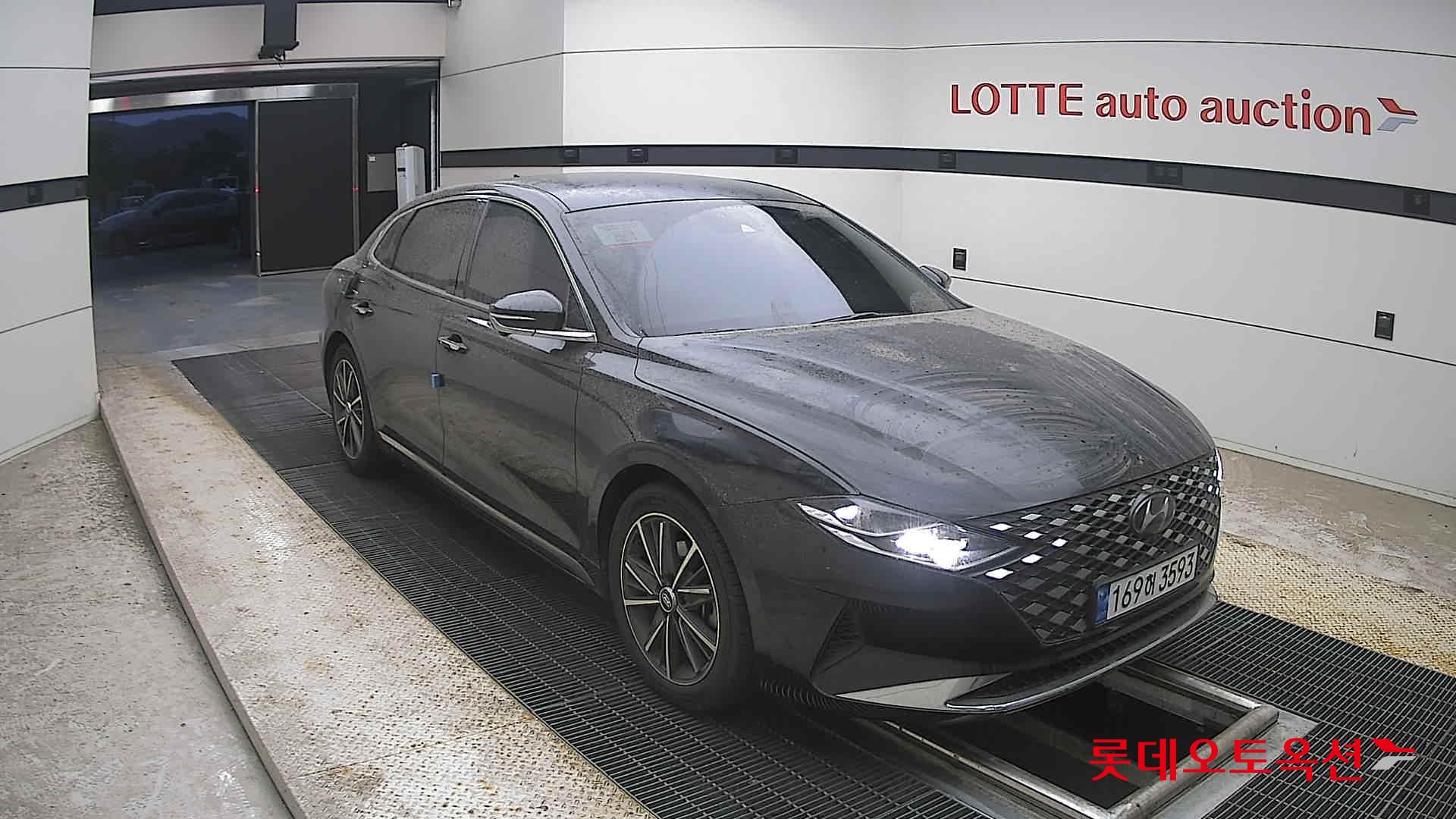 2022 - hyundai grandeur