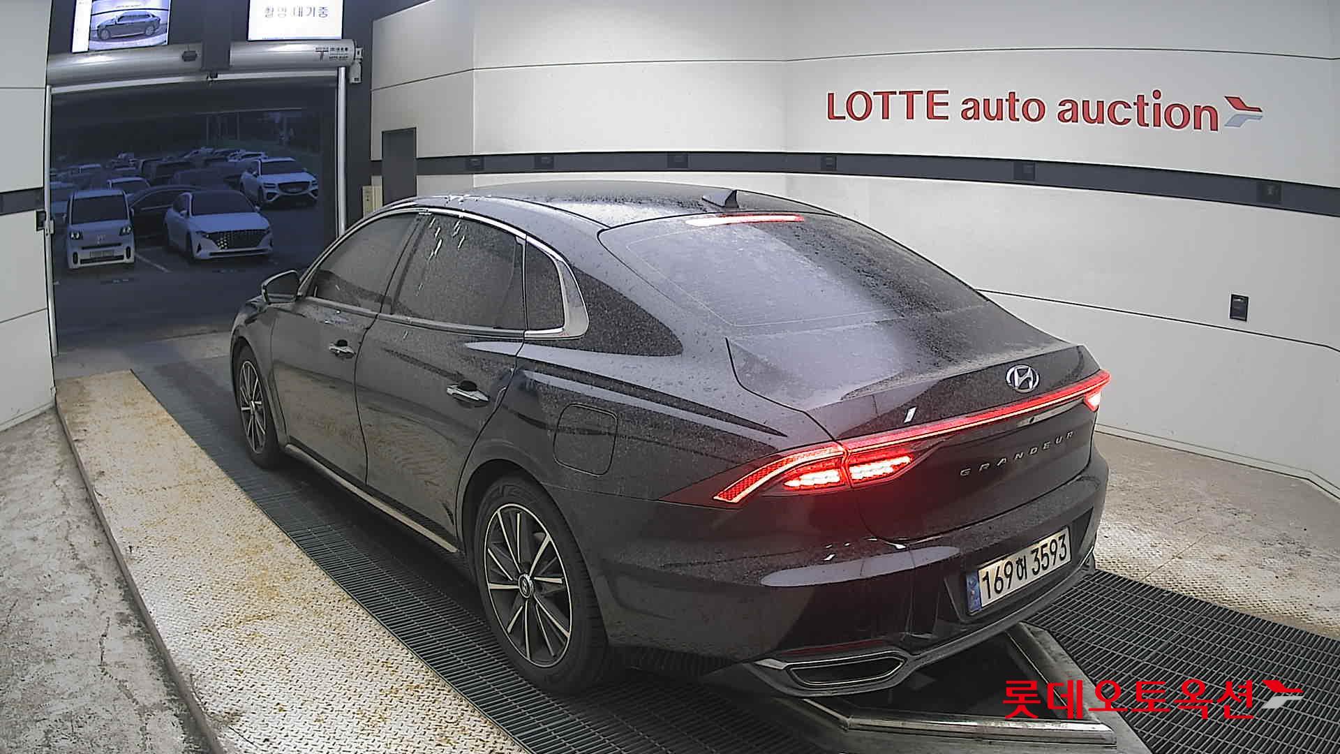 2022 - hyundai grandeur