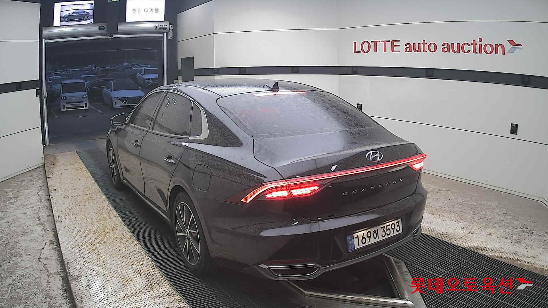 2022 - hyundai grandeur