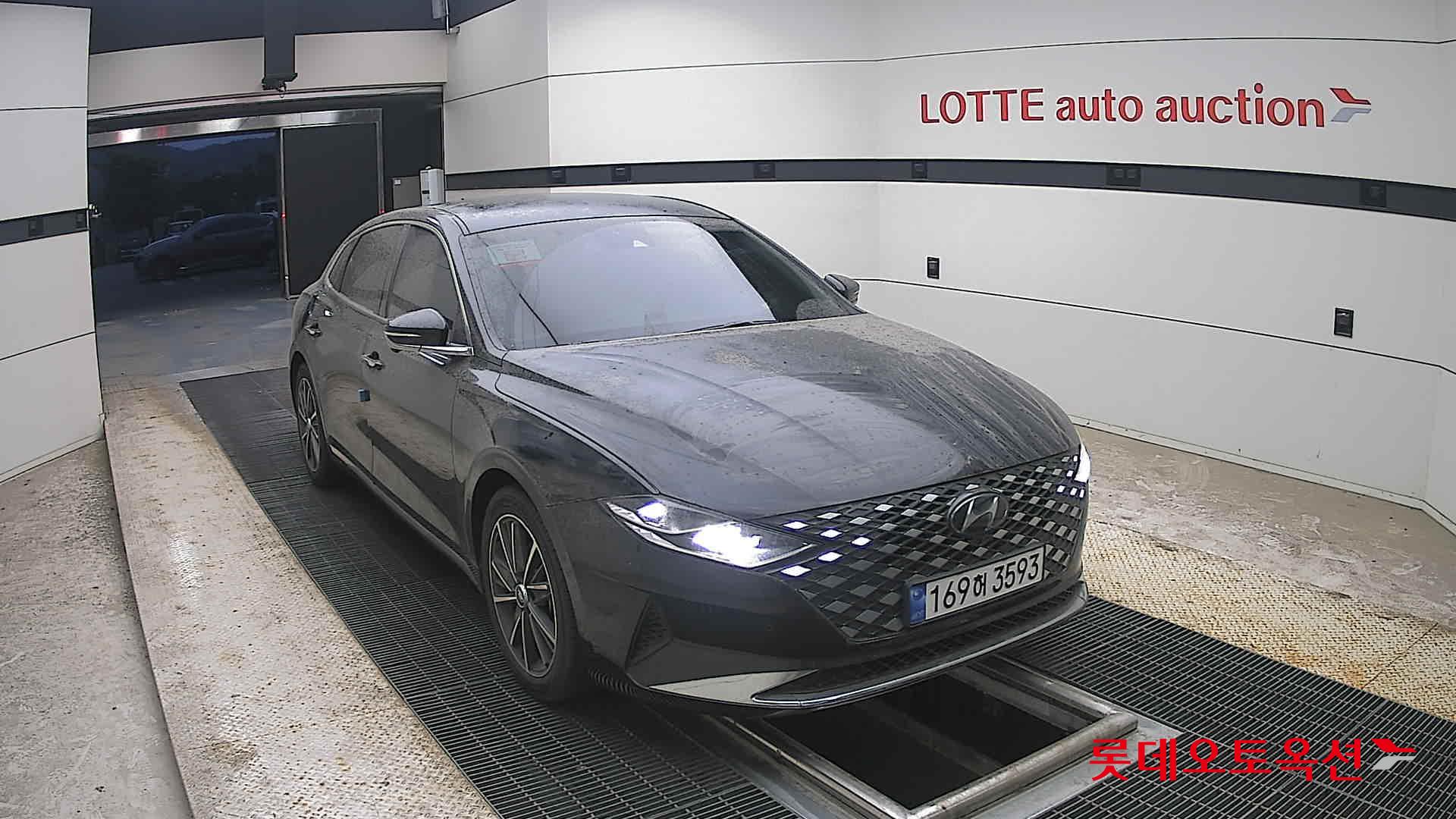 2022 - hyundai grandeur