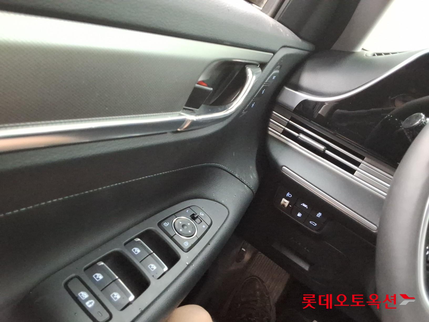 2022 - hyundai grandeur