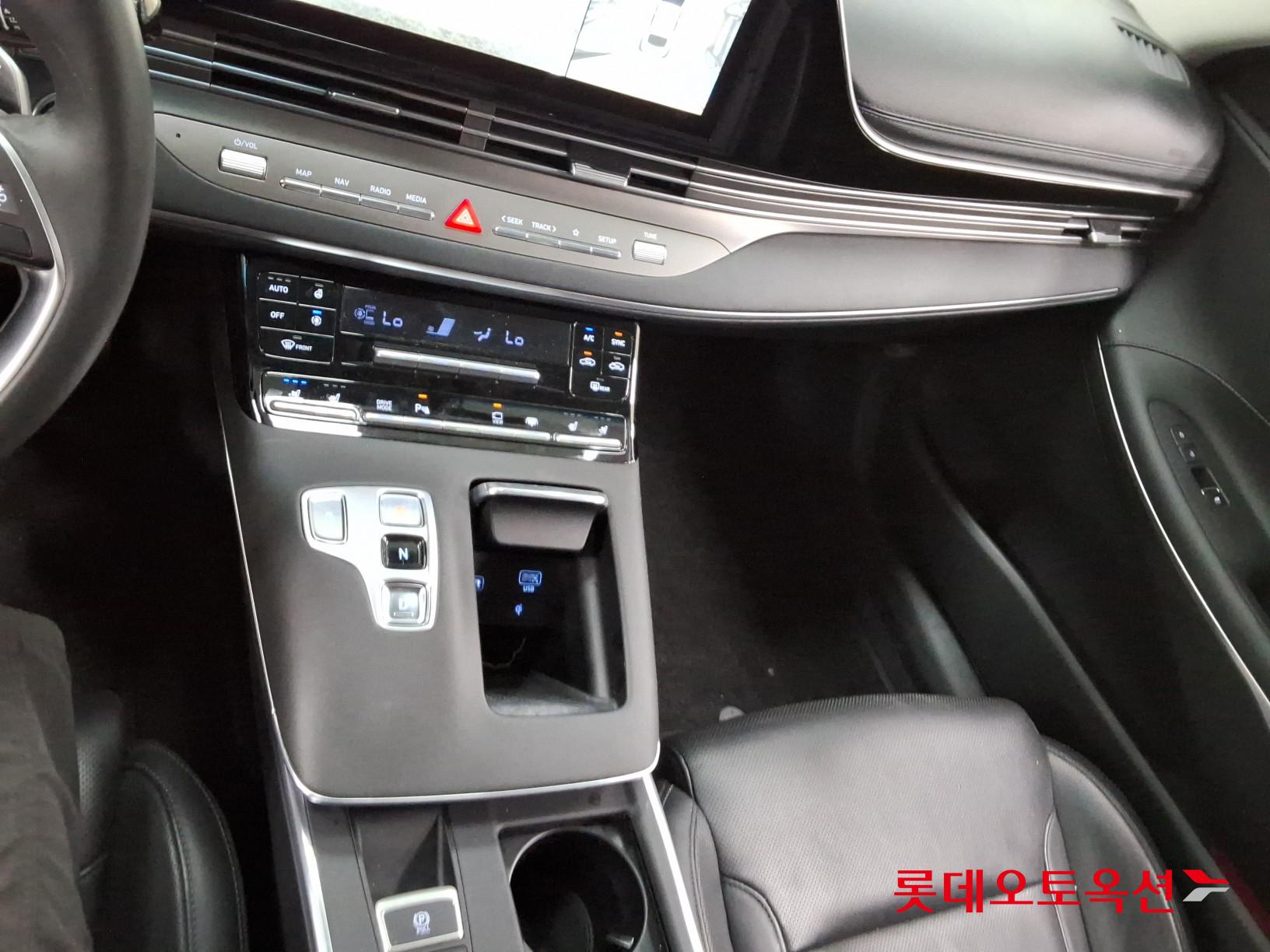2022 - hyundai grandeur