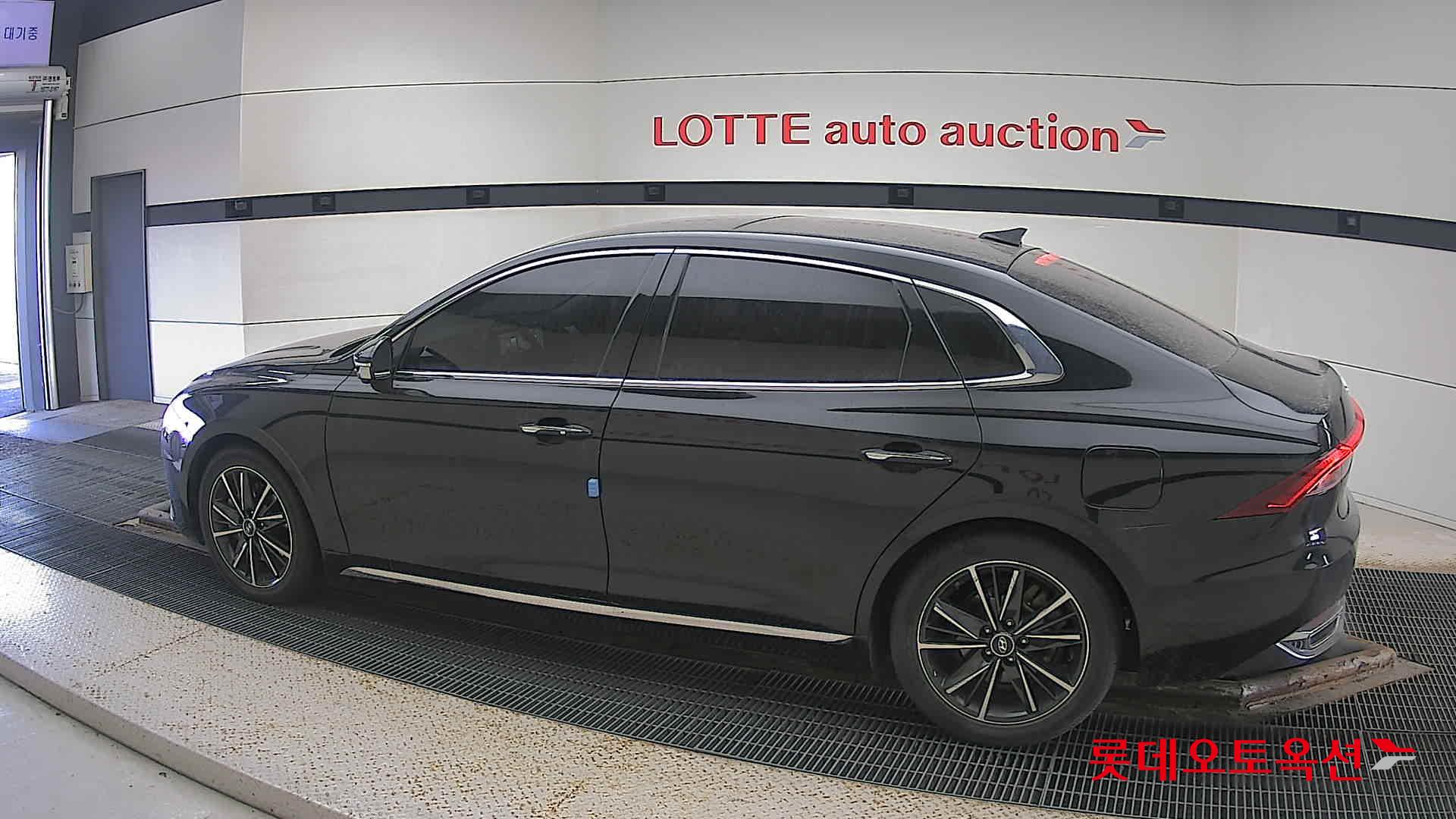 Hyundai Grandeur id 3633593 из Кореи 11