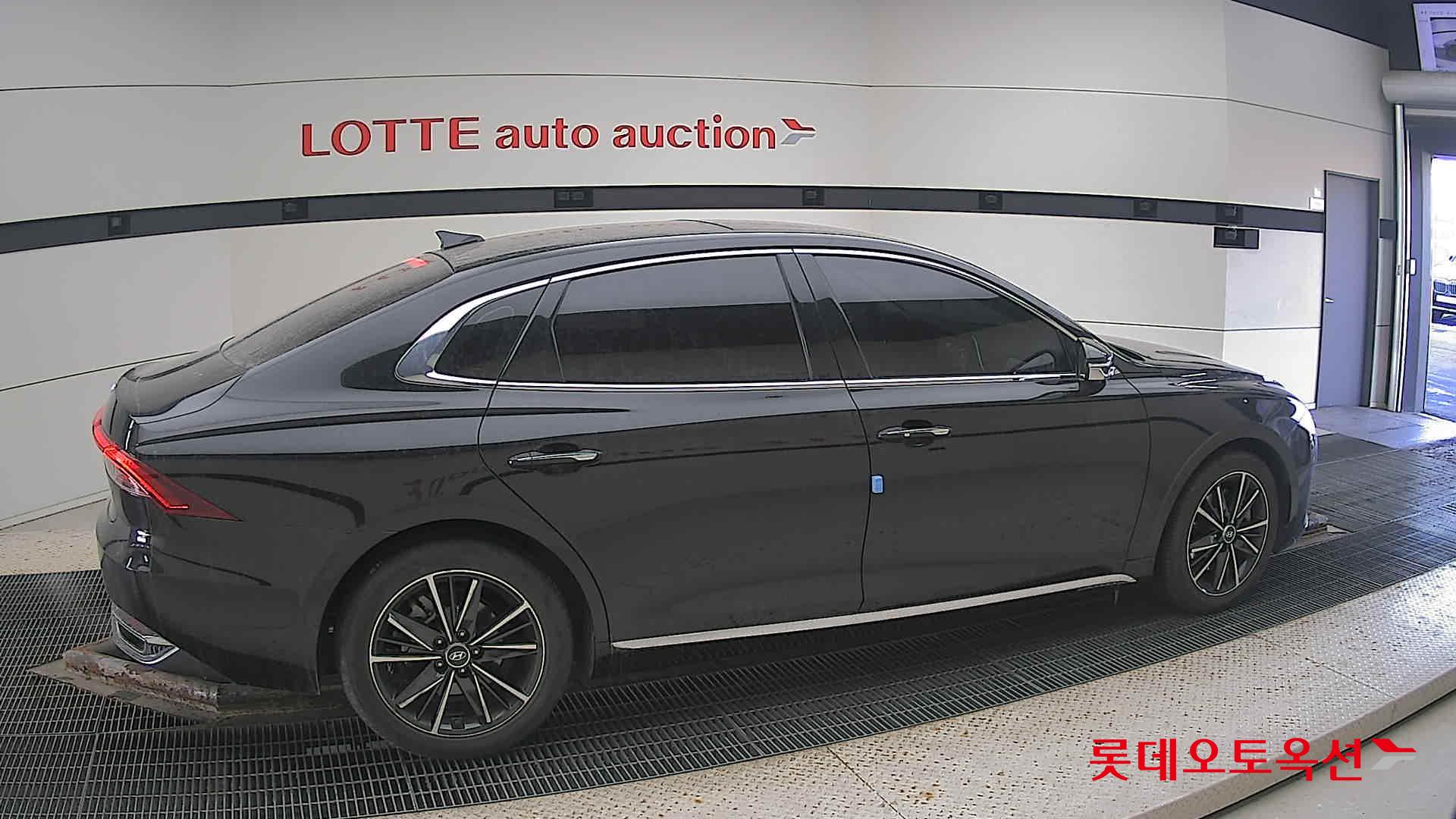 Hyundai Grandeur id 3633593 из Кореи 18