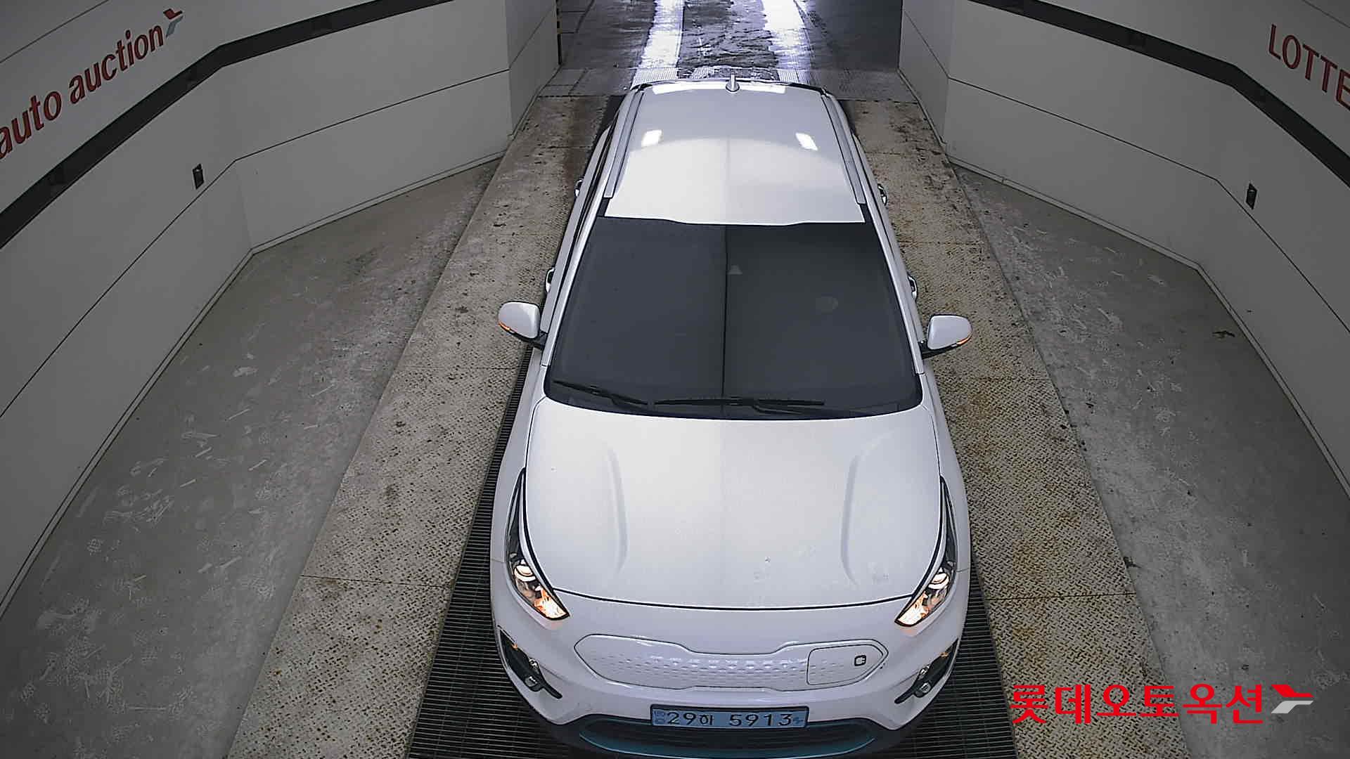 Kia Niro EV id 3809994 из Кореи 25