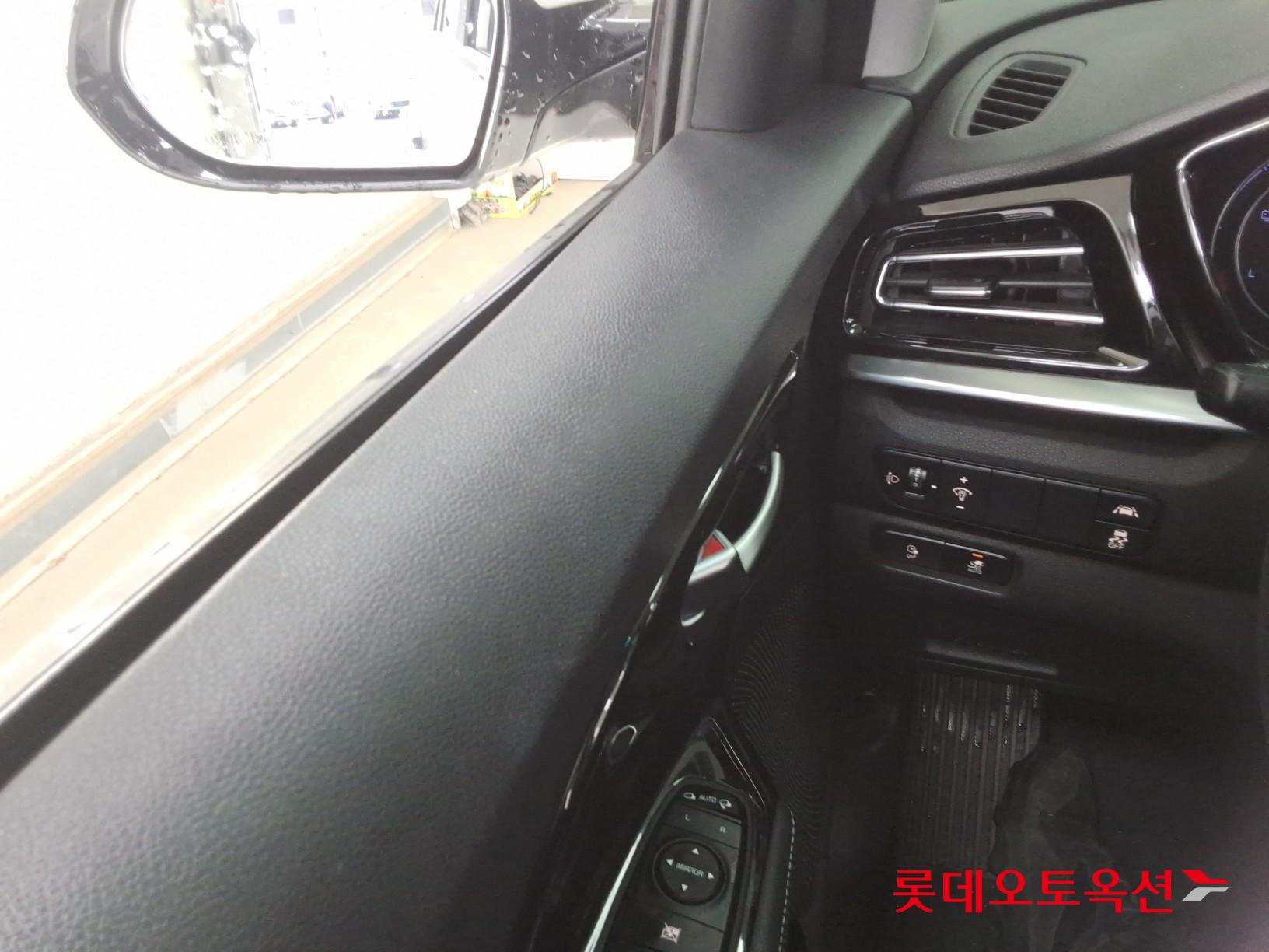 Kia Niro EV id 3809994 из Кореи 28